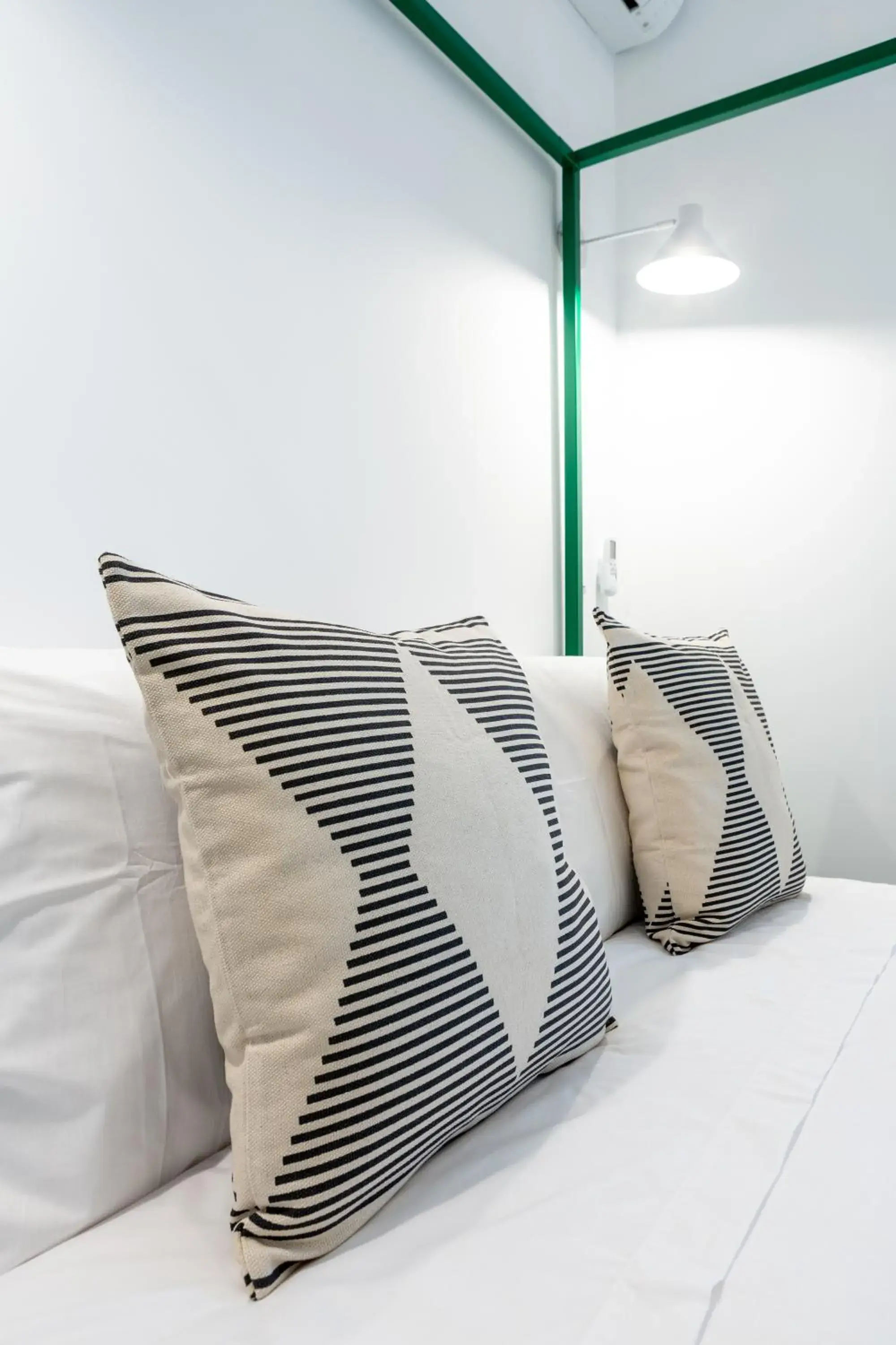 Deluxe Junior Suite in Alameda Exclusive House Deluxe Junior Suite in Alameda Exclusive House