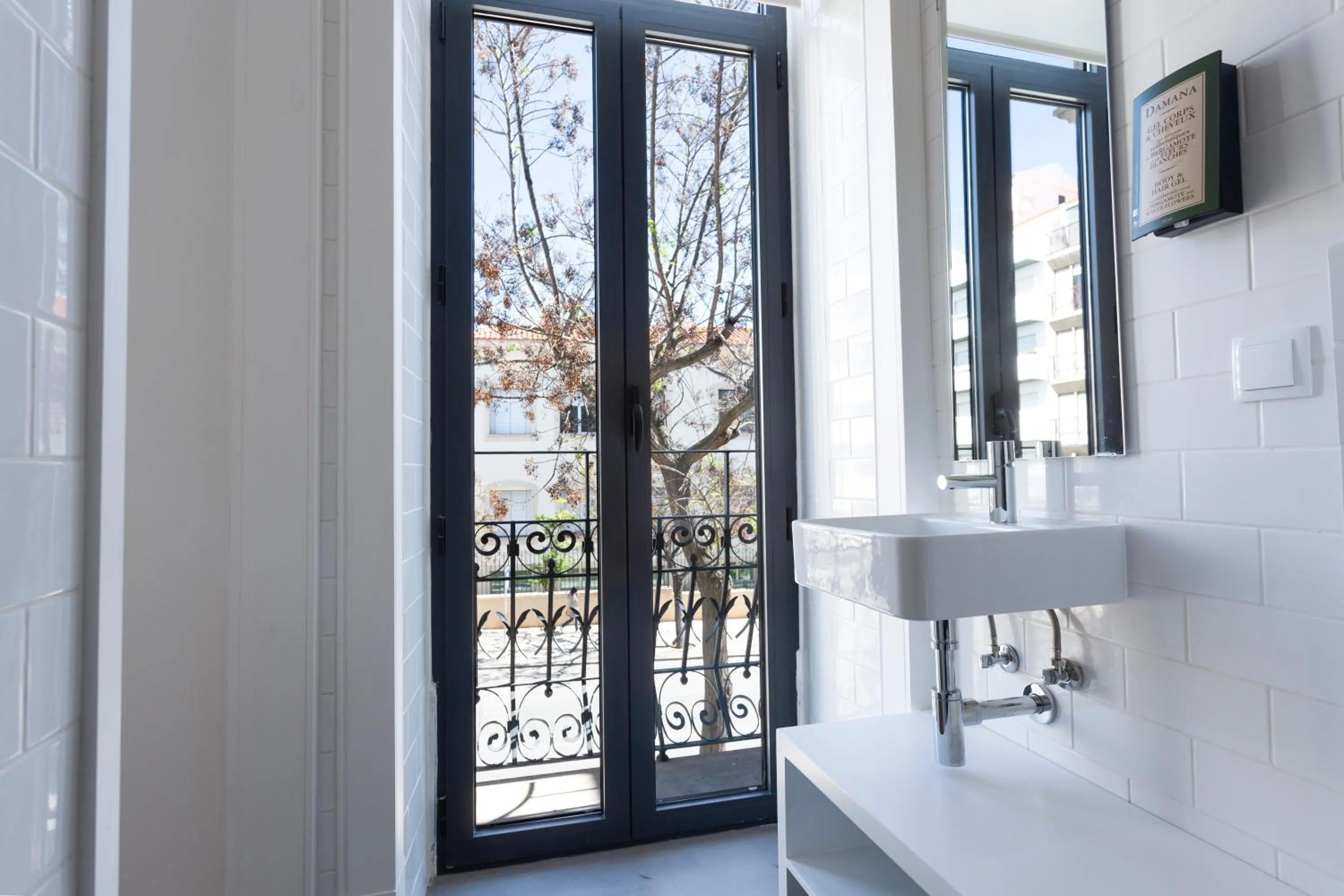 Alameda Exclusive House