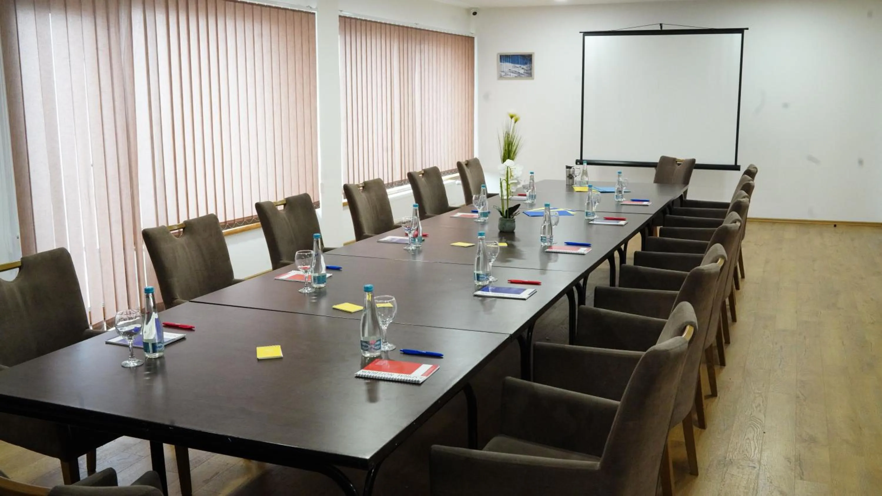 Business facilities in Eko-FIS Vlašić