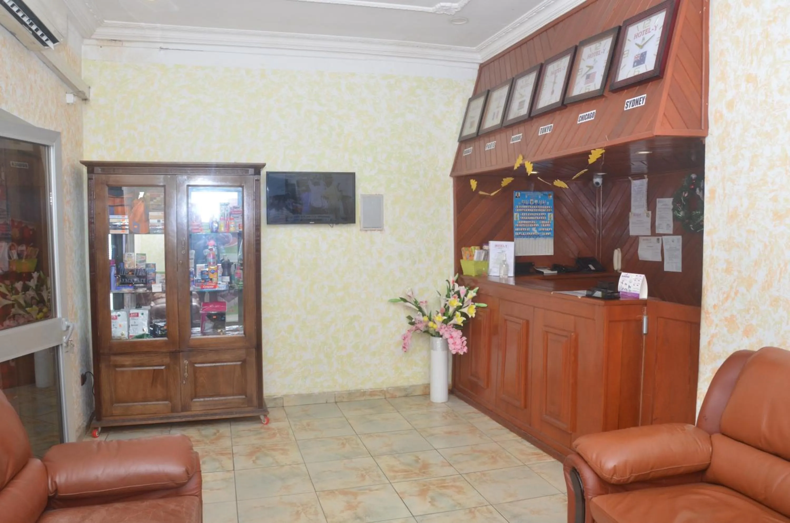 Lobby or reception in Hotel - Y