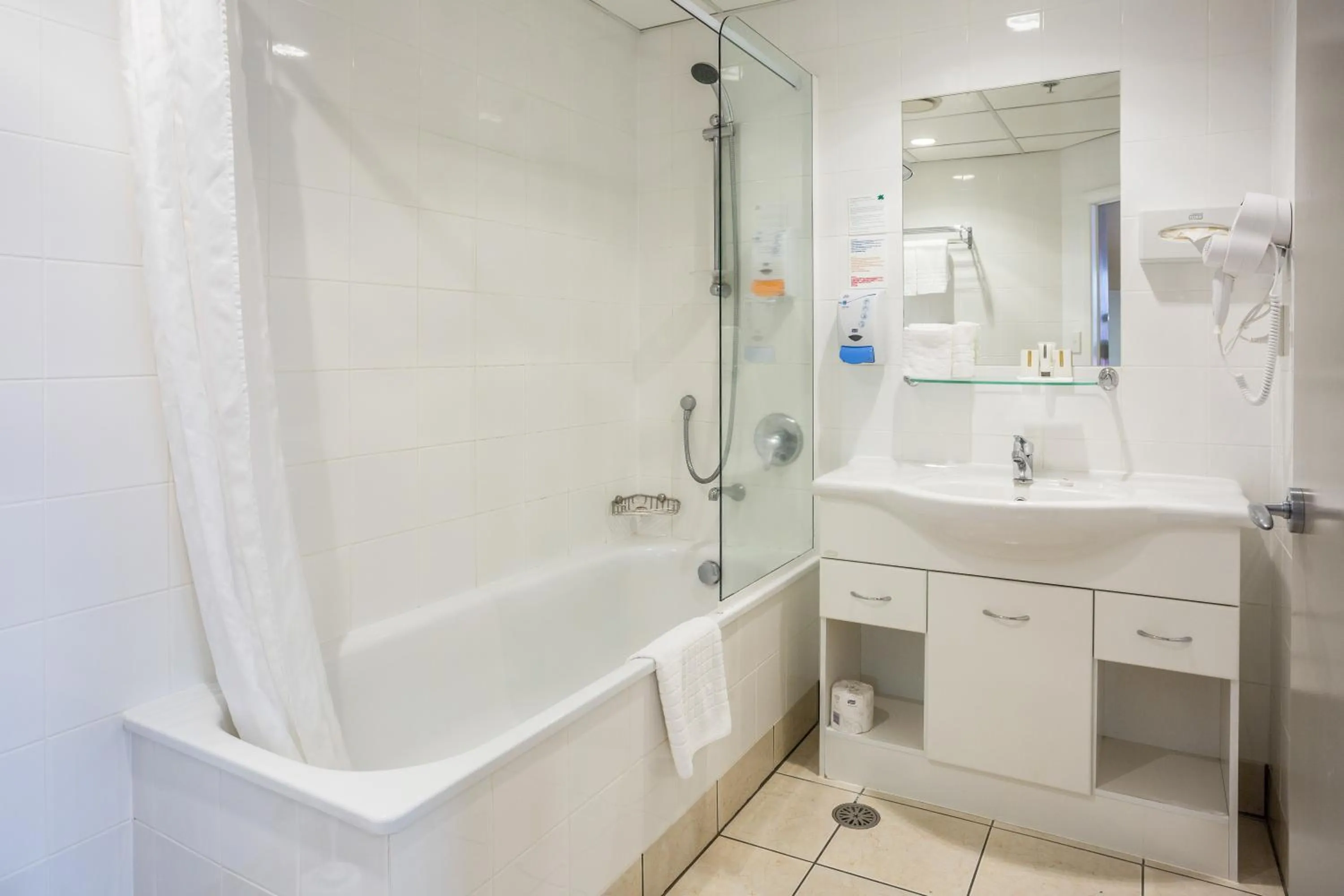 Bathroom in Edit Auckland Central