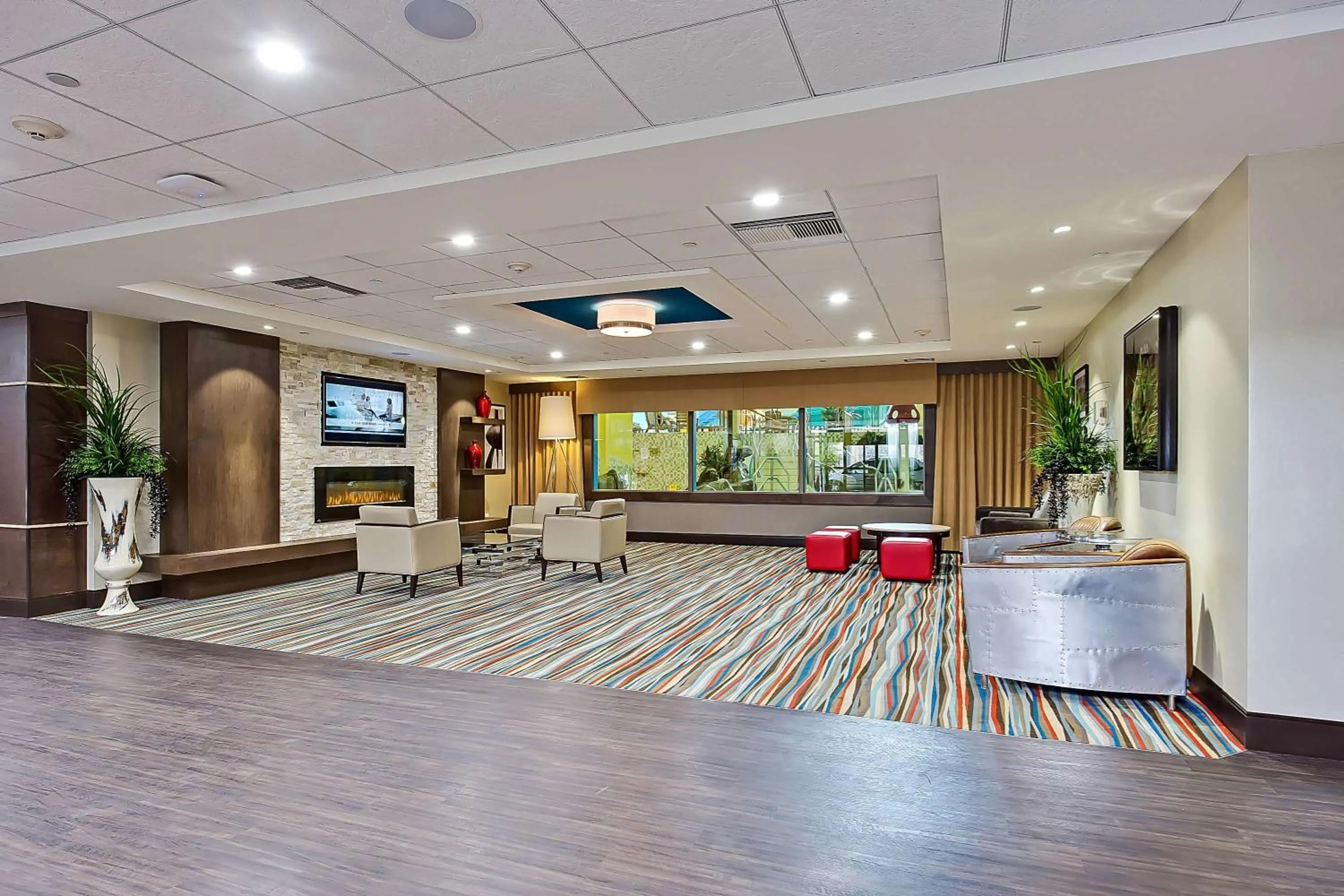 Lobby or reception in Best Western PLUS Port O'Call Hotel