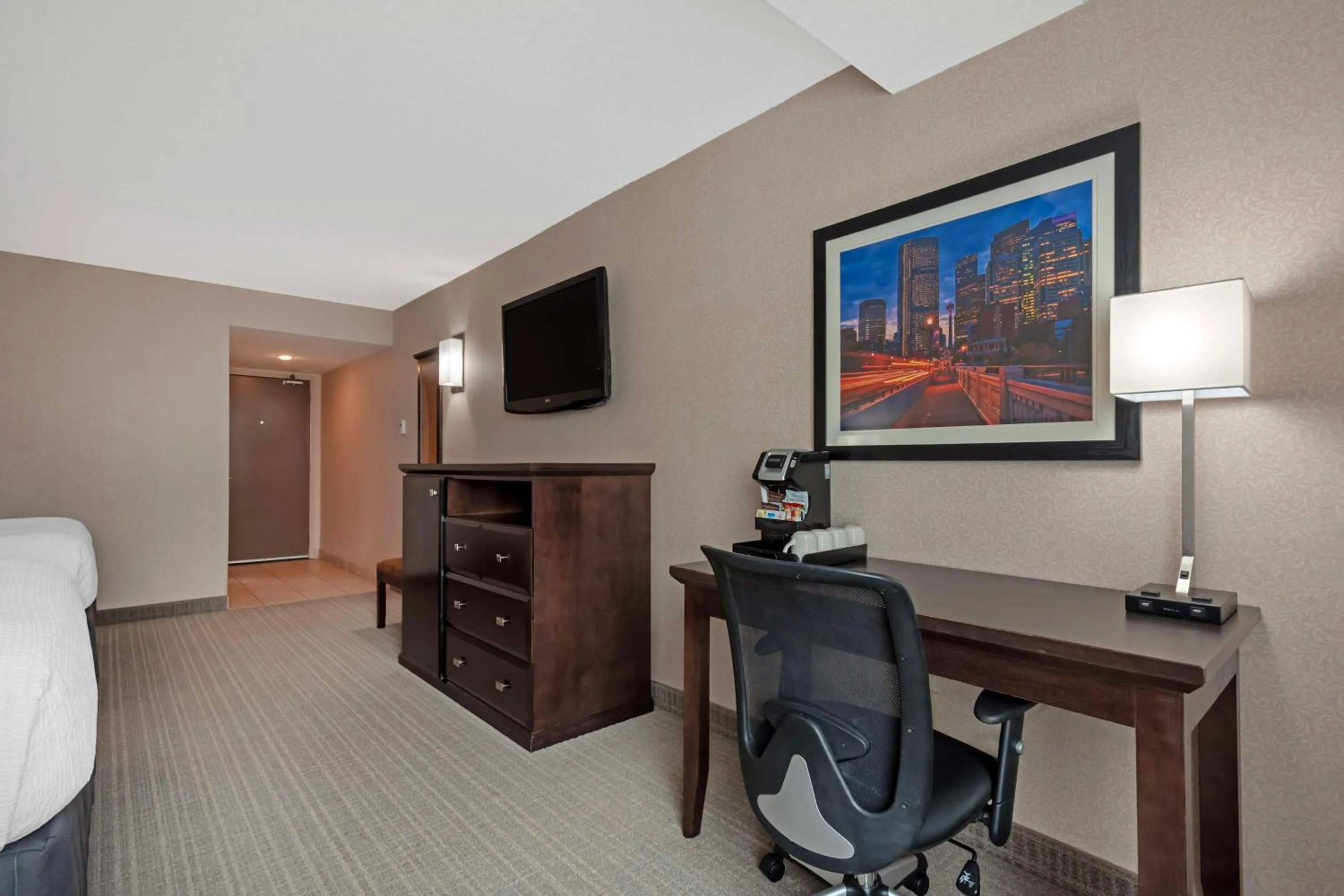 Bedroom, Bed in Best Western PLUS Port O'Call Hotel