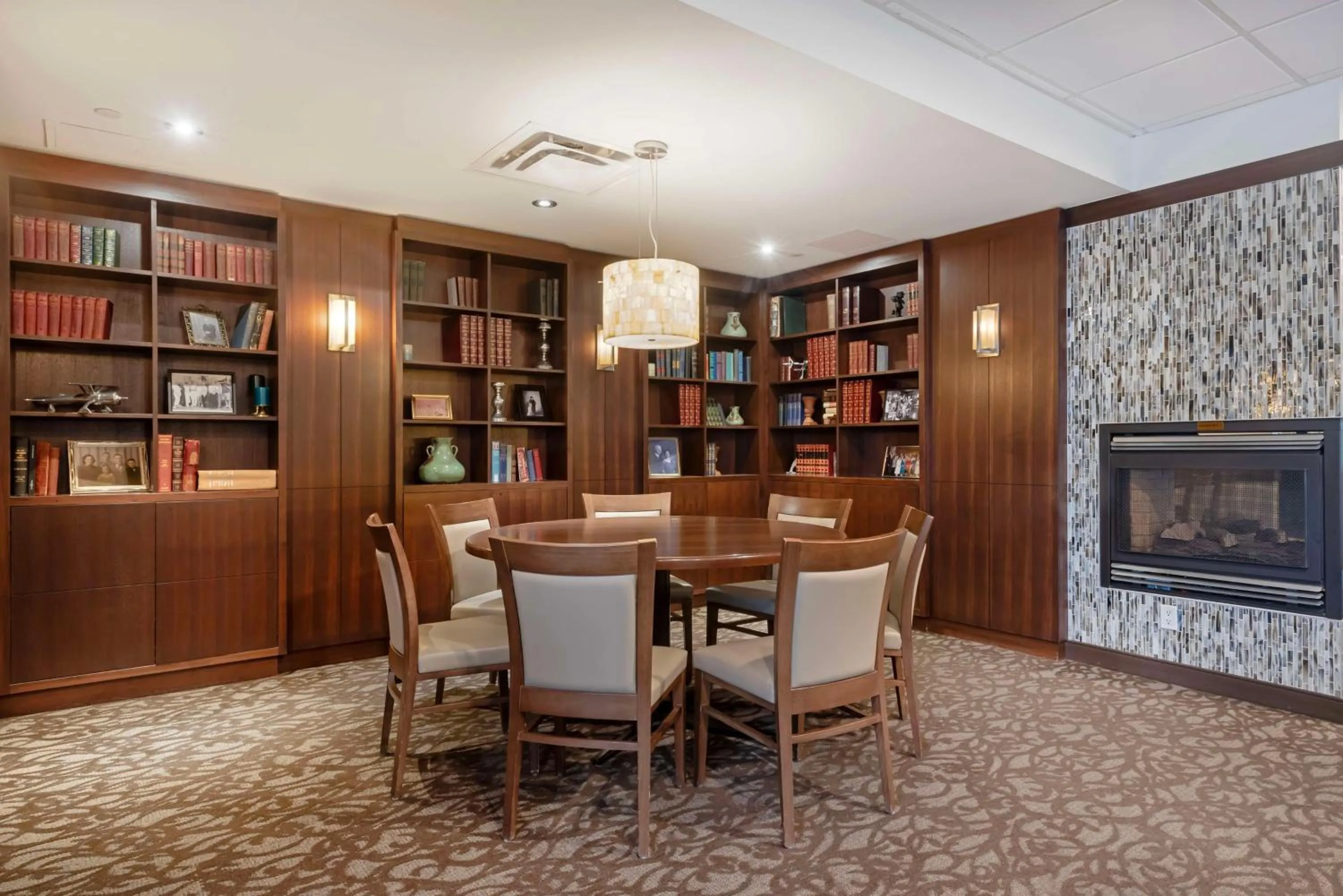 Breakfast in Best Western PLUS Port O'Call Hotel