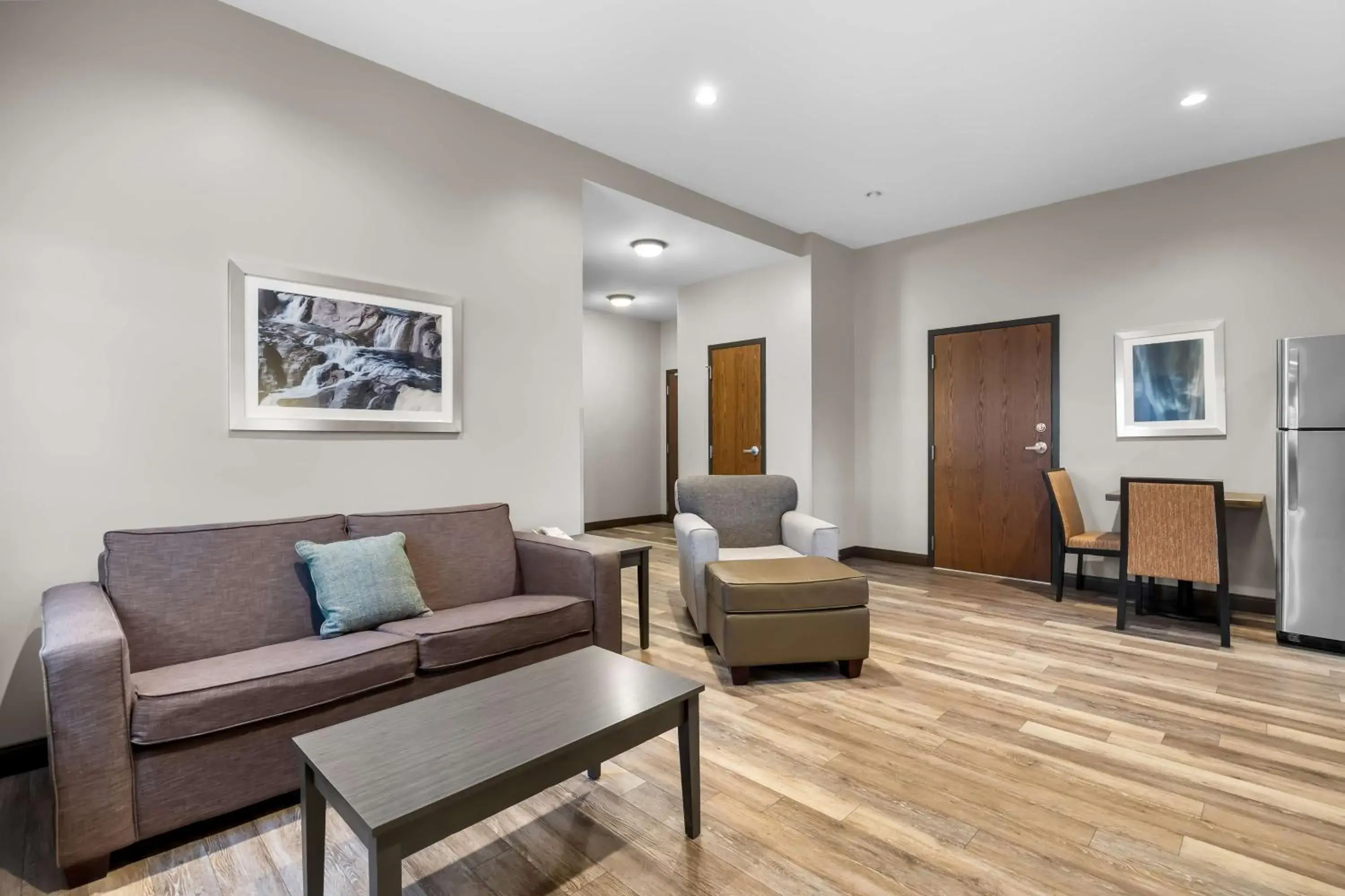 King Room with Sofa Bed - Non-Smoking in Best Western Sawtooth Inn and Suites King Room with Sofa Bed - Non-Smoking in Best Western Sawtooth Inn and Suites