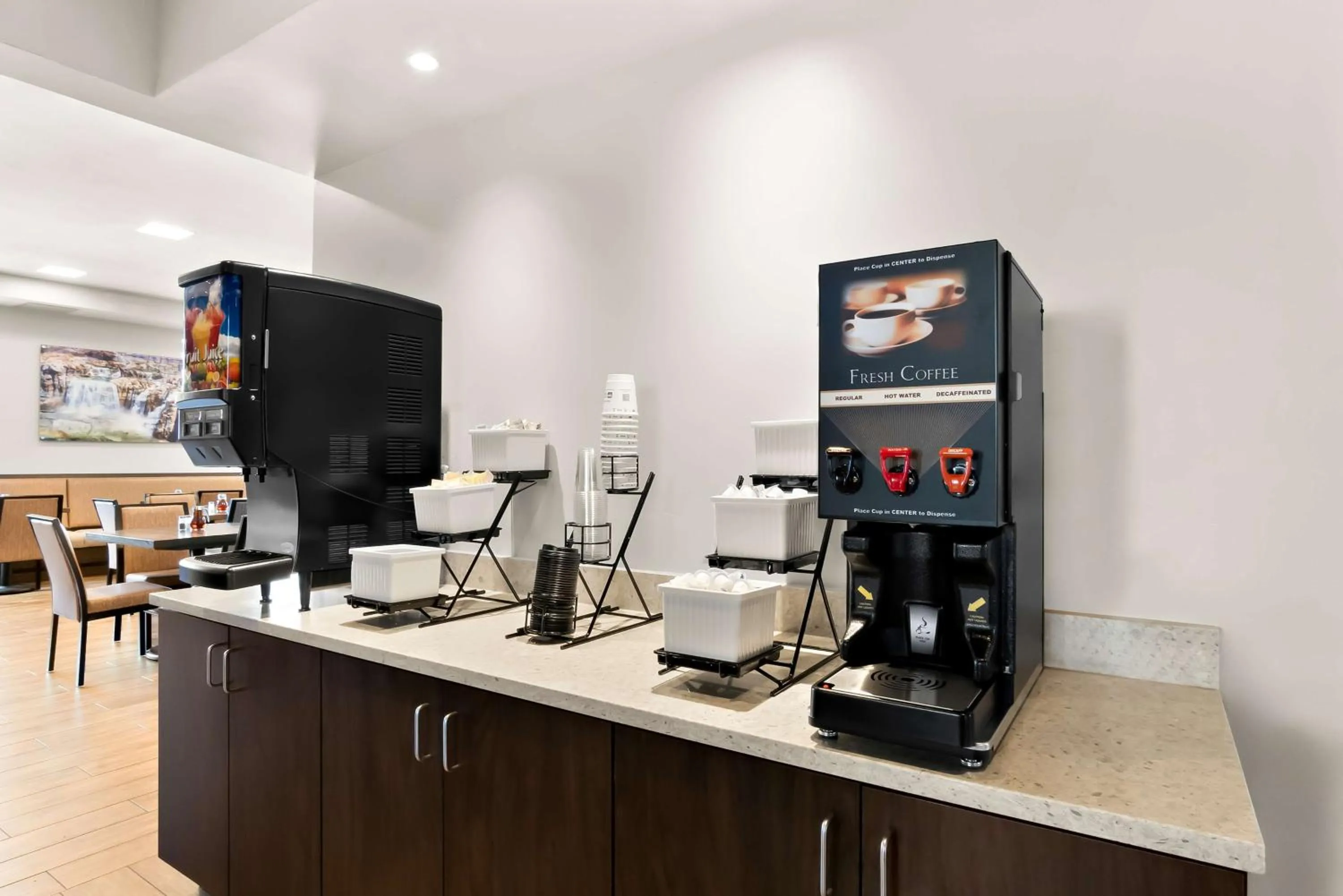 Breakfast in Best Western Sawtooth Inn and Suites