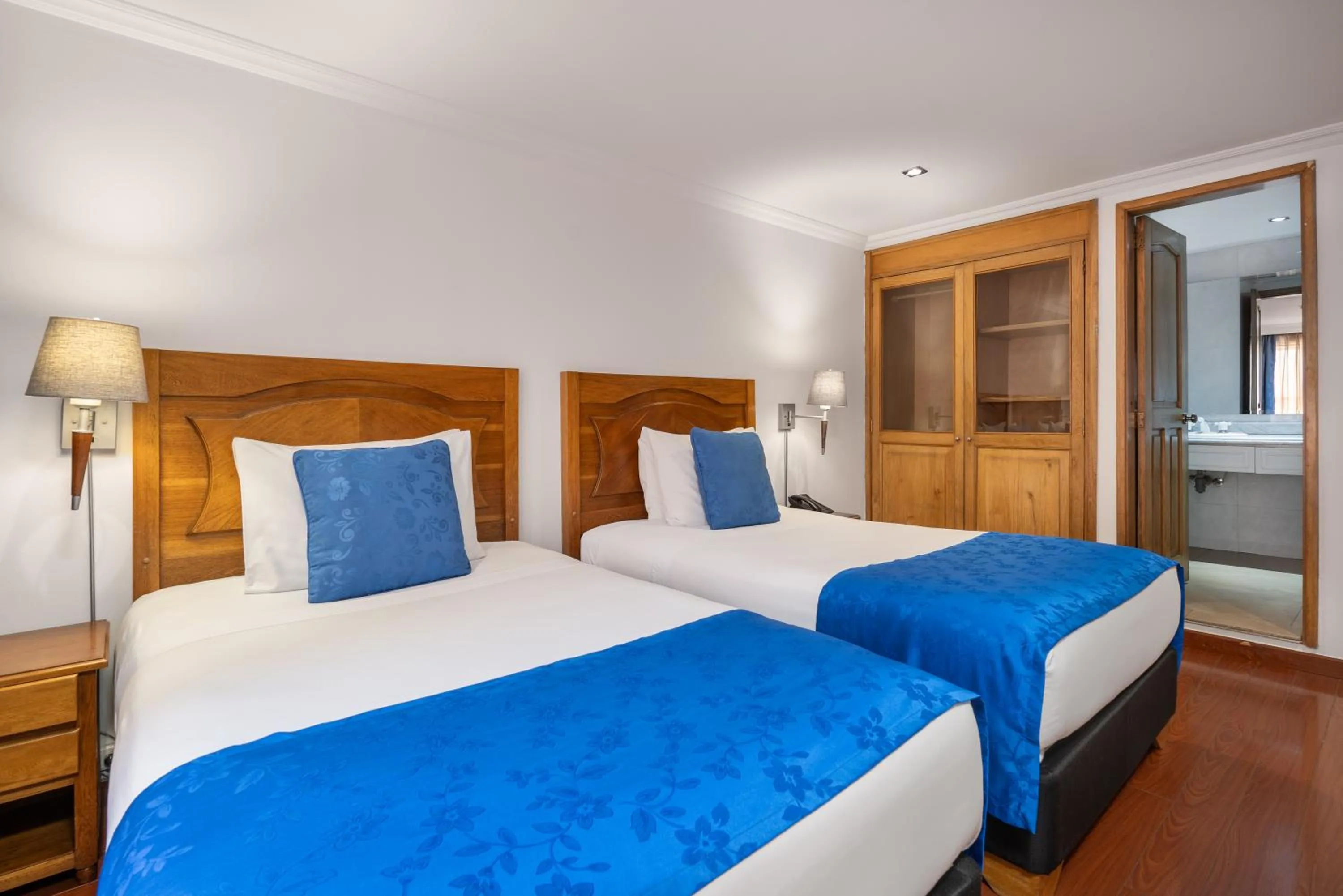 Bedroom, Bed in Hotel Egina Bogotá