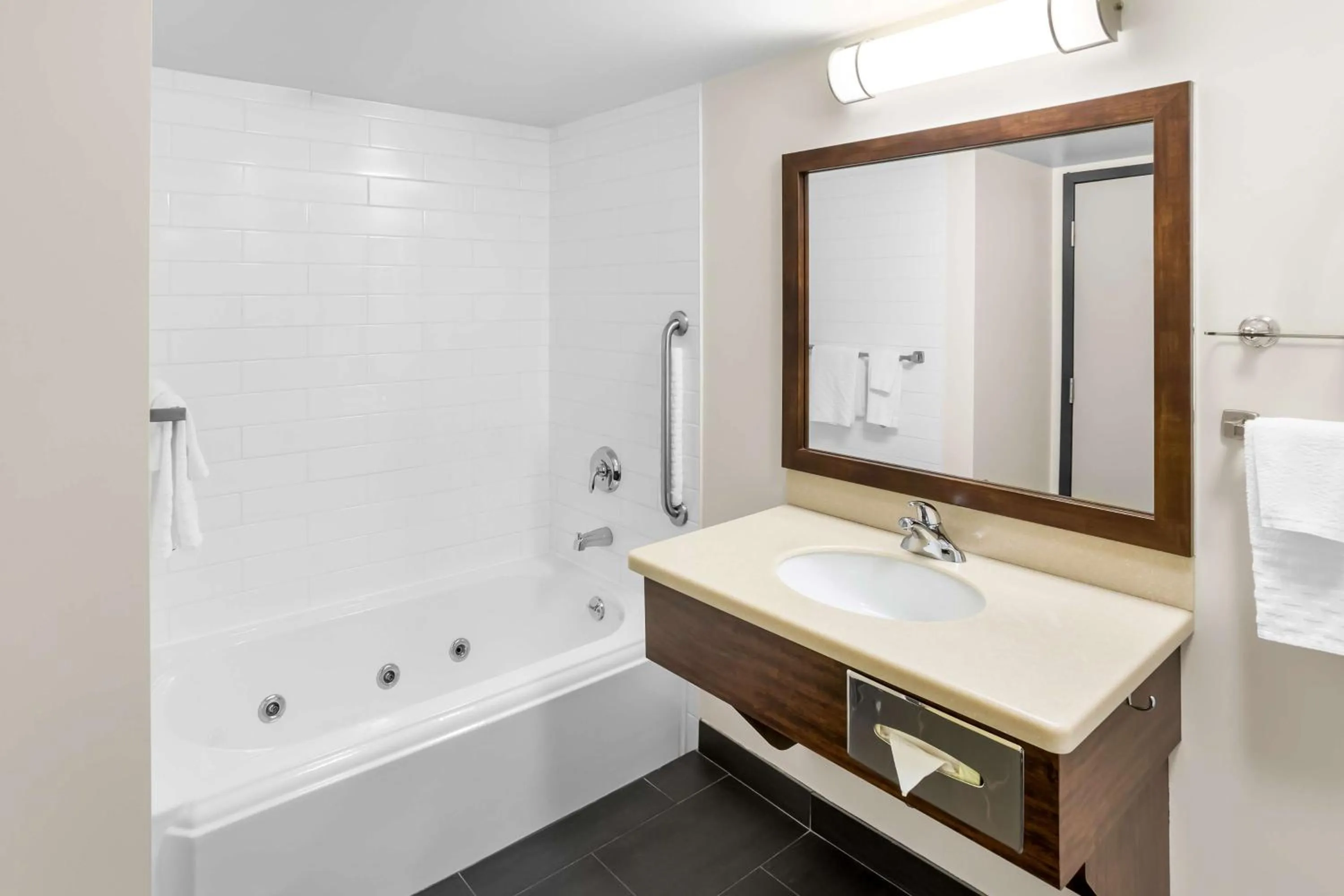 Bathroom in Best Western Thompson