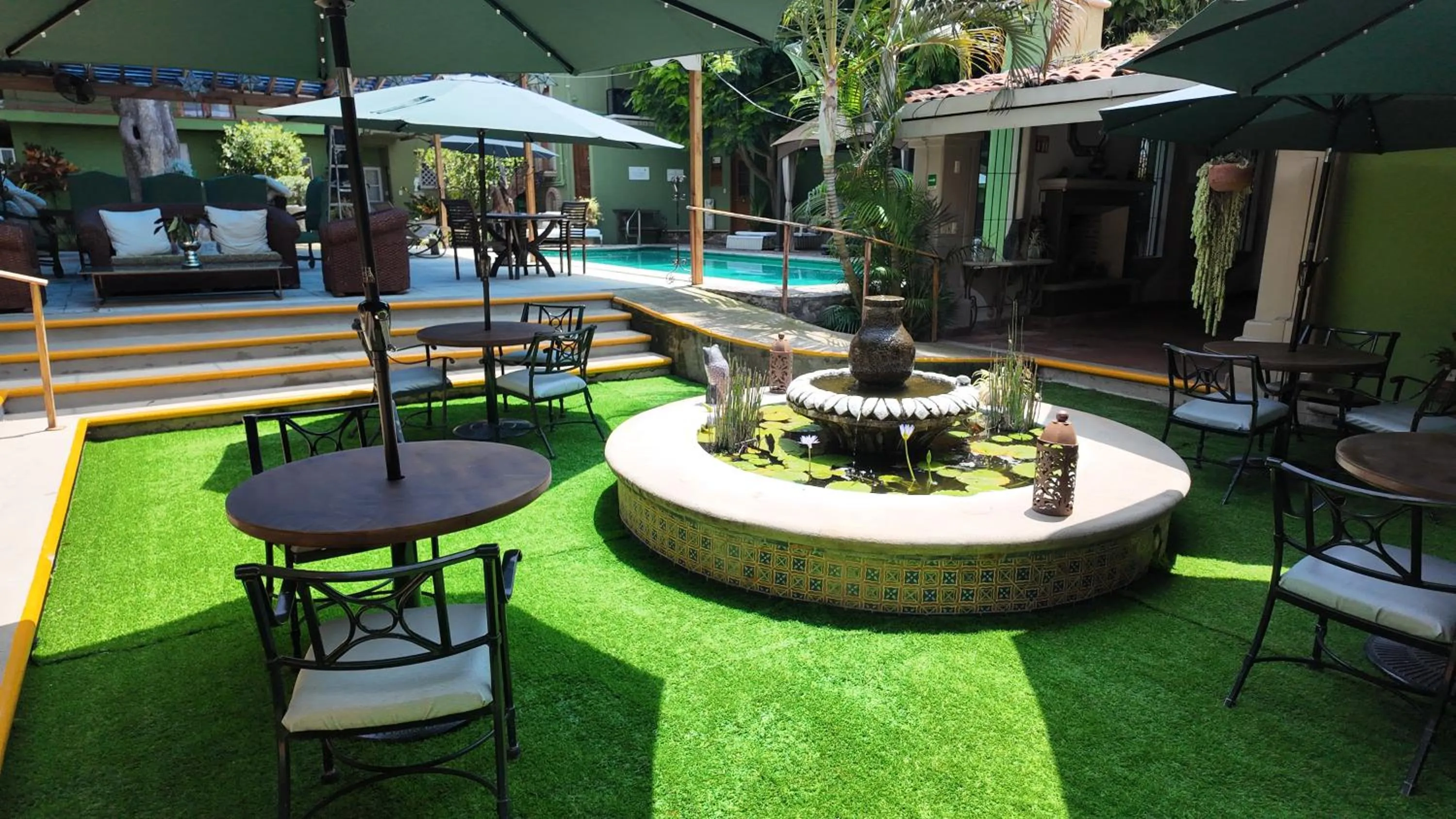 Restaurant/places to eat in Hacienda del Lago Boutique Hotel