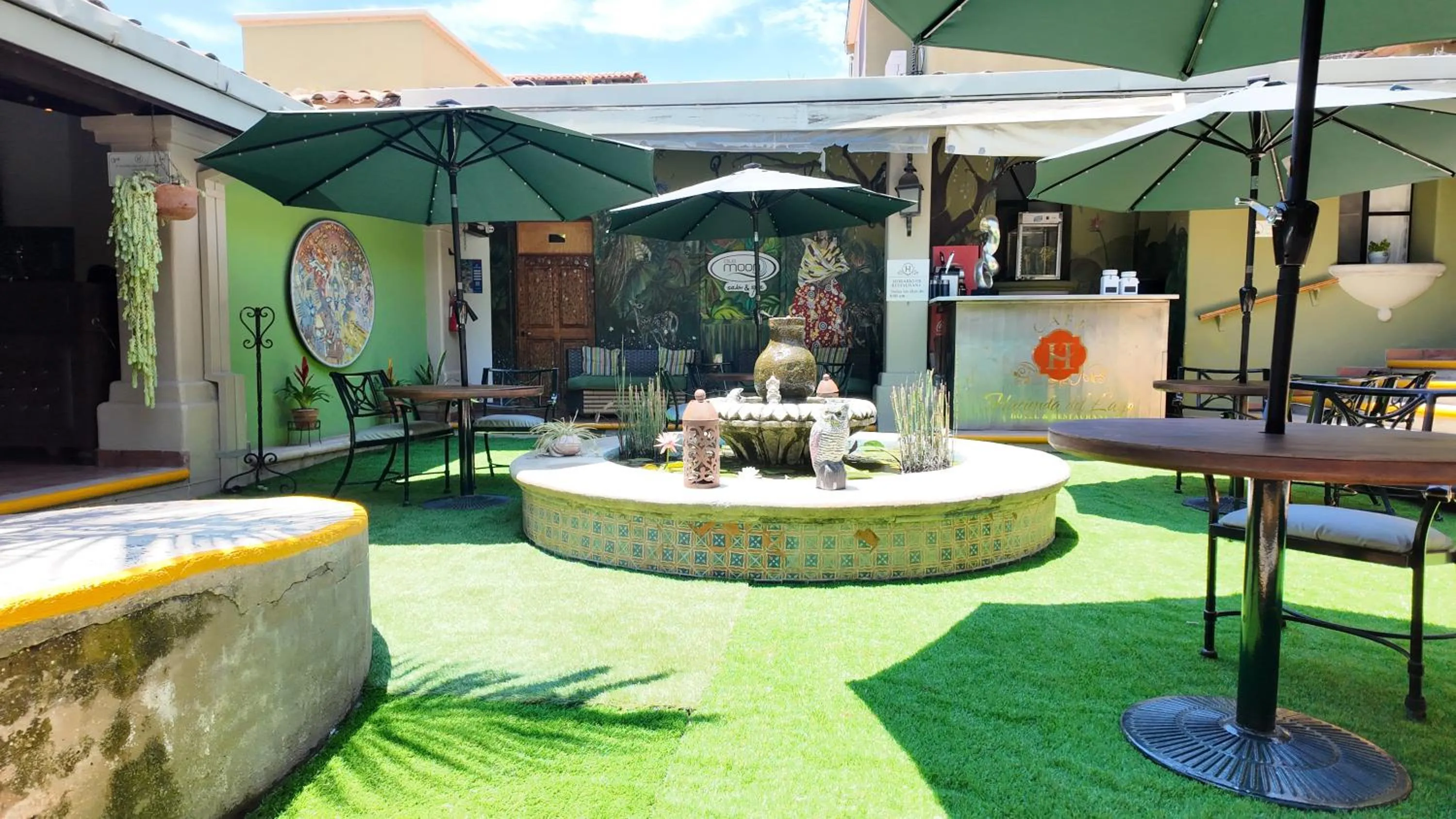 Restaurant/places to eat in Hacienda del Lago Boutique Hotel