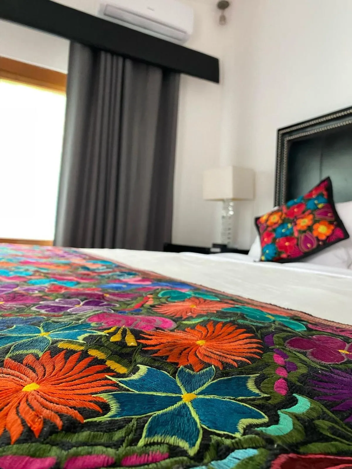 Bed in Hacienda del Lago Boutique Hotel