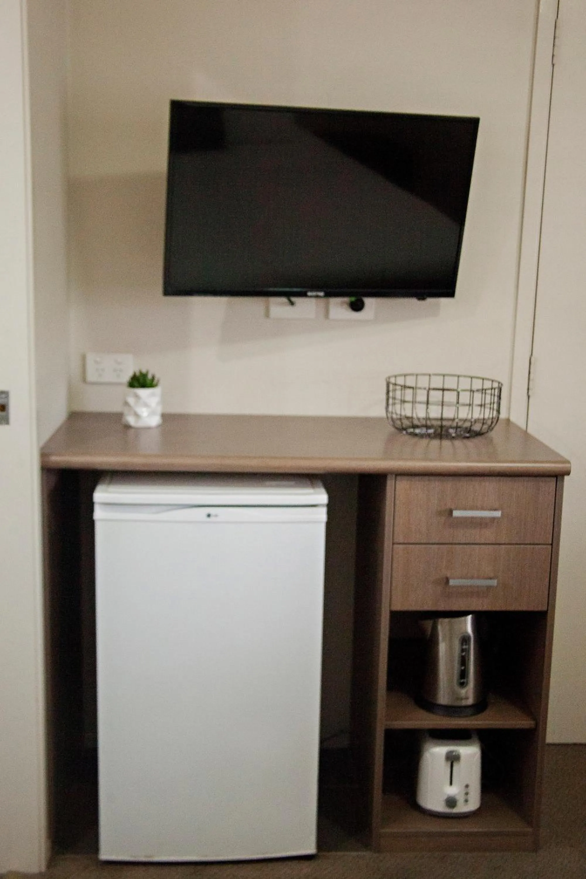 Kitchen or kitchenette in Nepean Shores by Gateway Lifestyle Holiday Parks