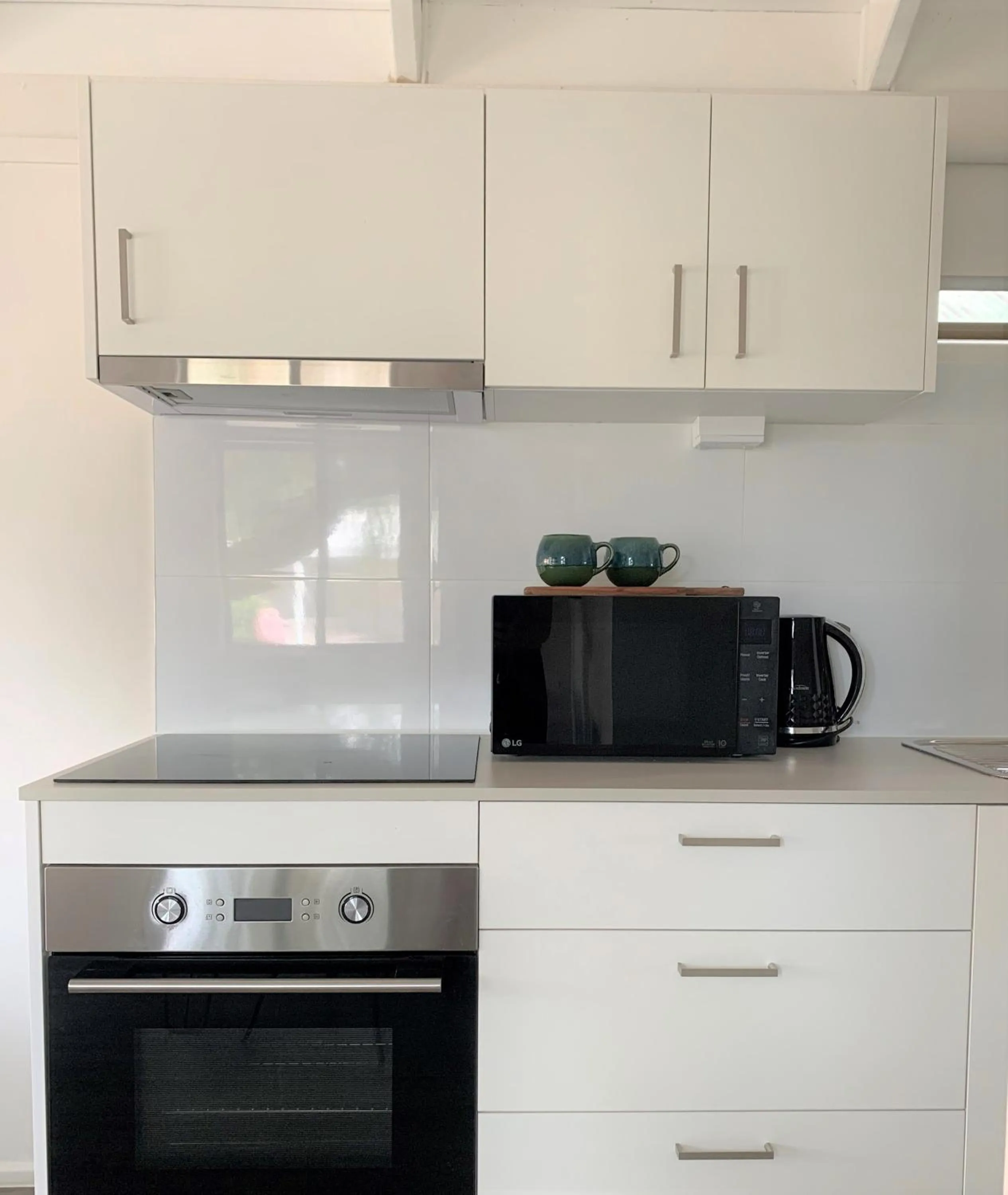 Kitchen or kitchenette in Nepean Shores by Gateway Lifestyle Holiday Parks