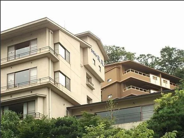 Facade/entrance in Kameya Ean