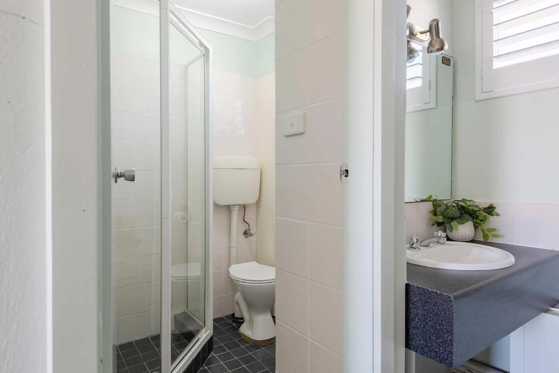 Bathroom in Panorama Bathurst