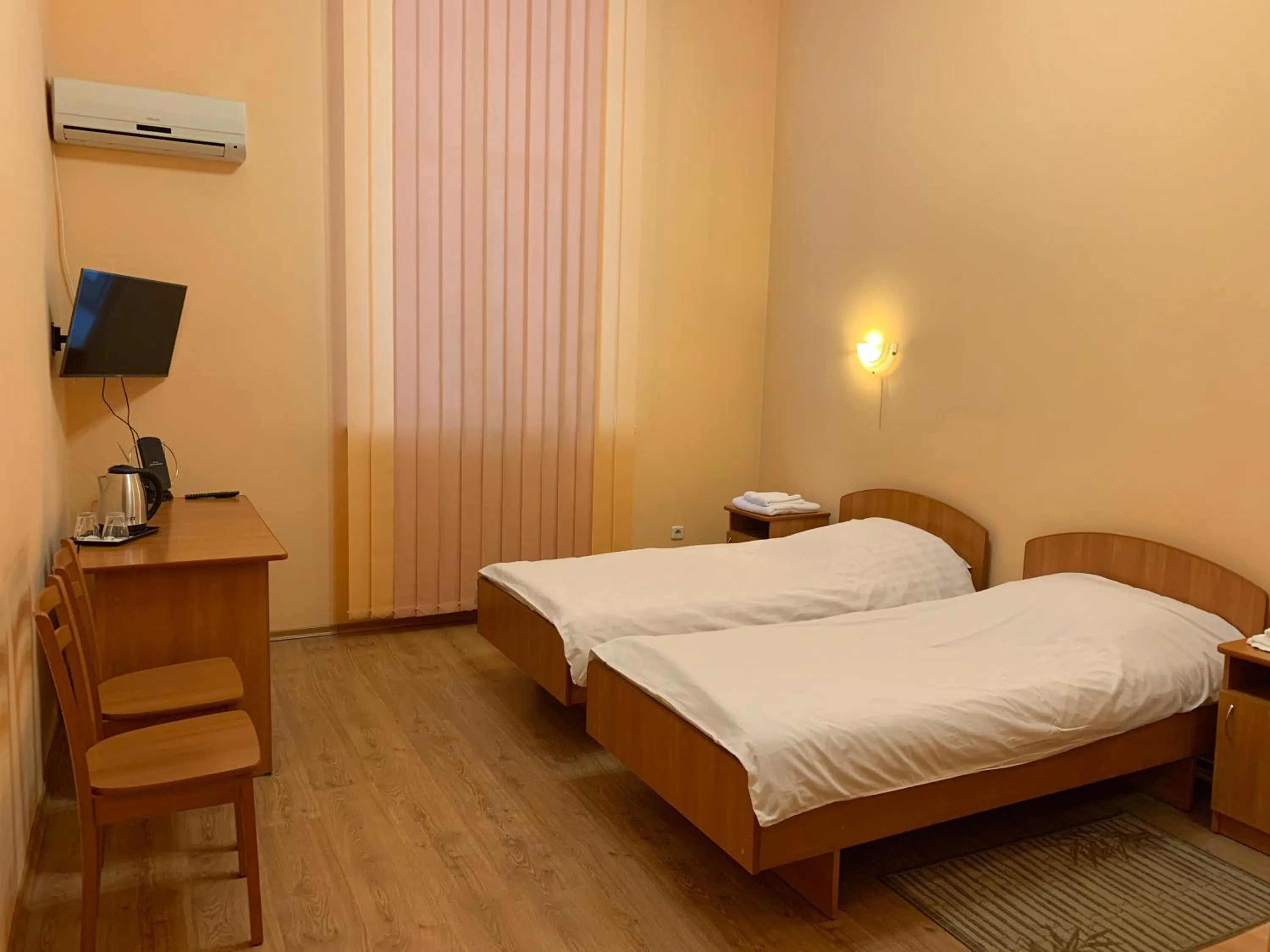 Photo of the whole room, Bed in Inn on Zhytomyrska