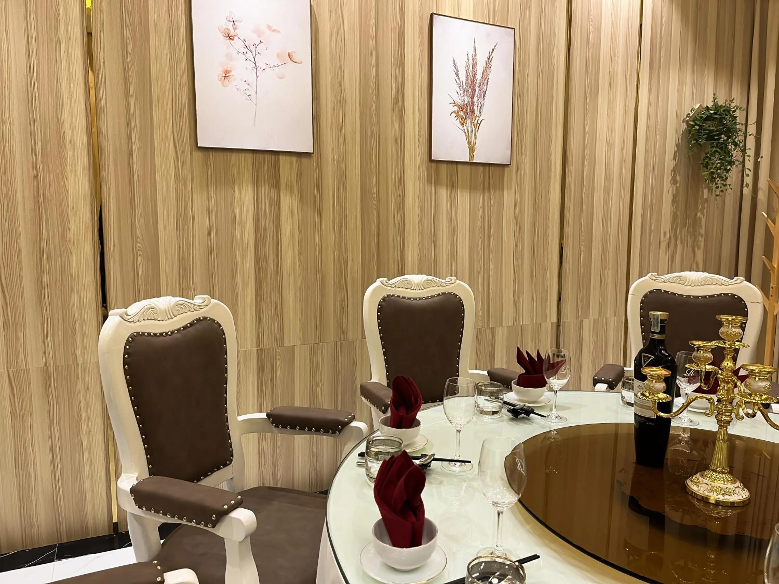 Mango Hotel - Ha Noi Railway station