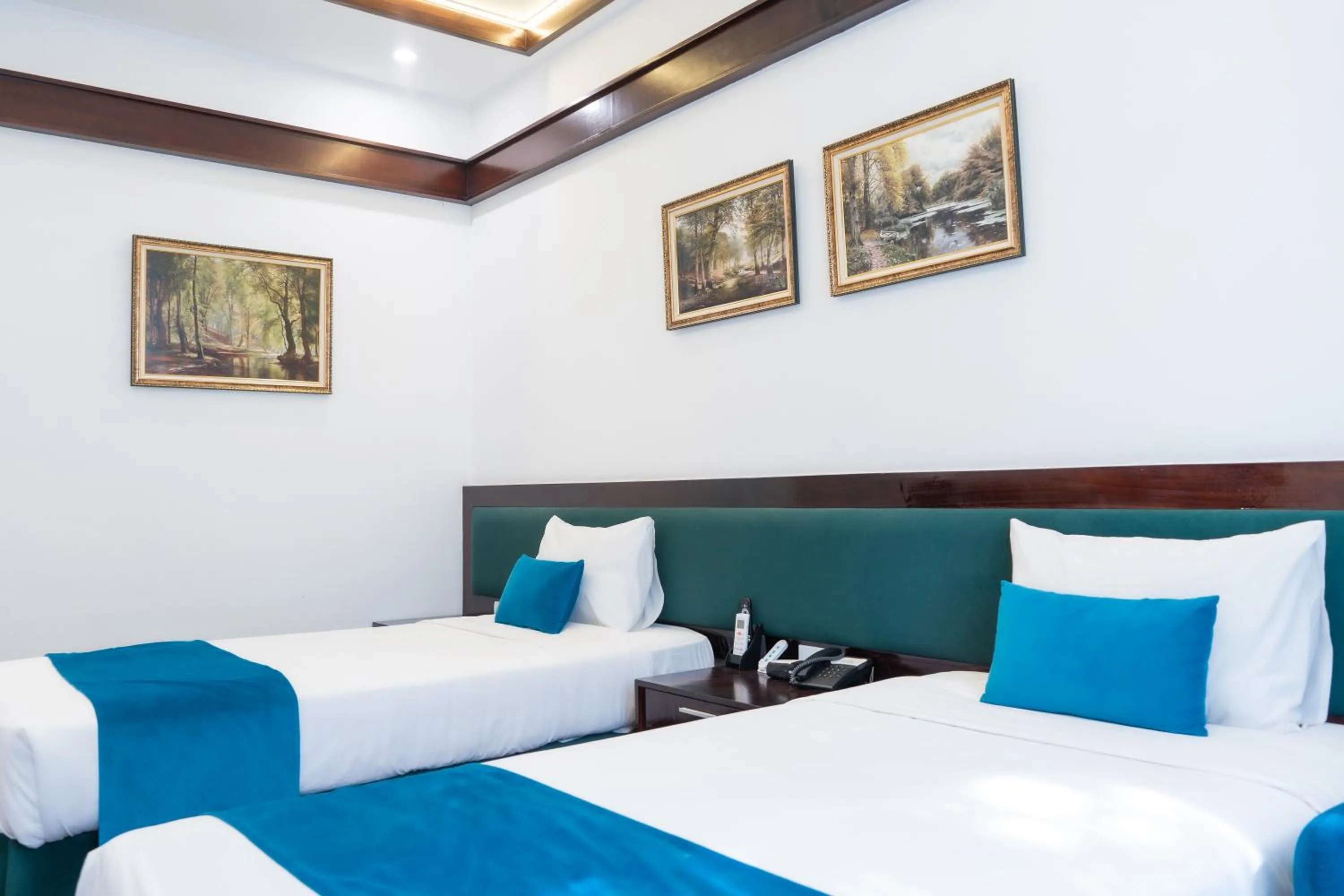 Bed in Mango Hotel - Ha Noi Railway station