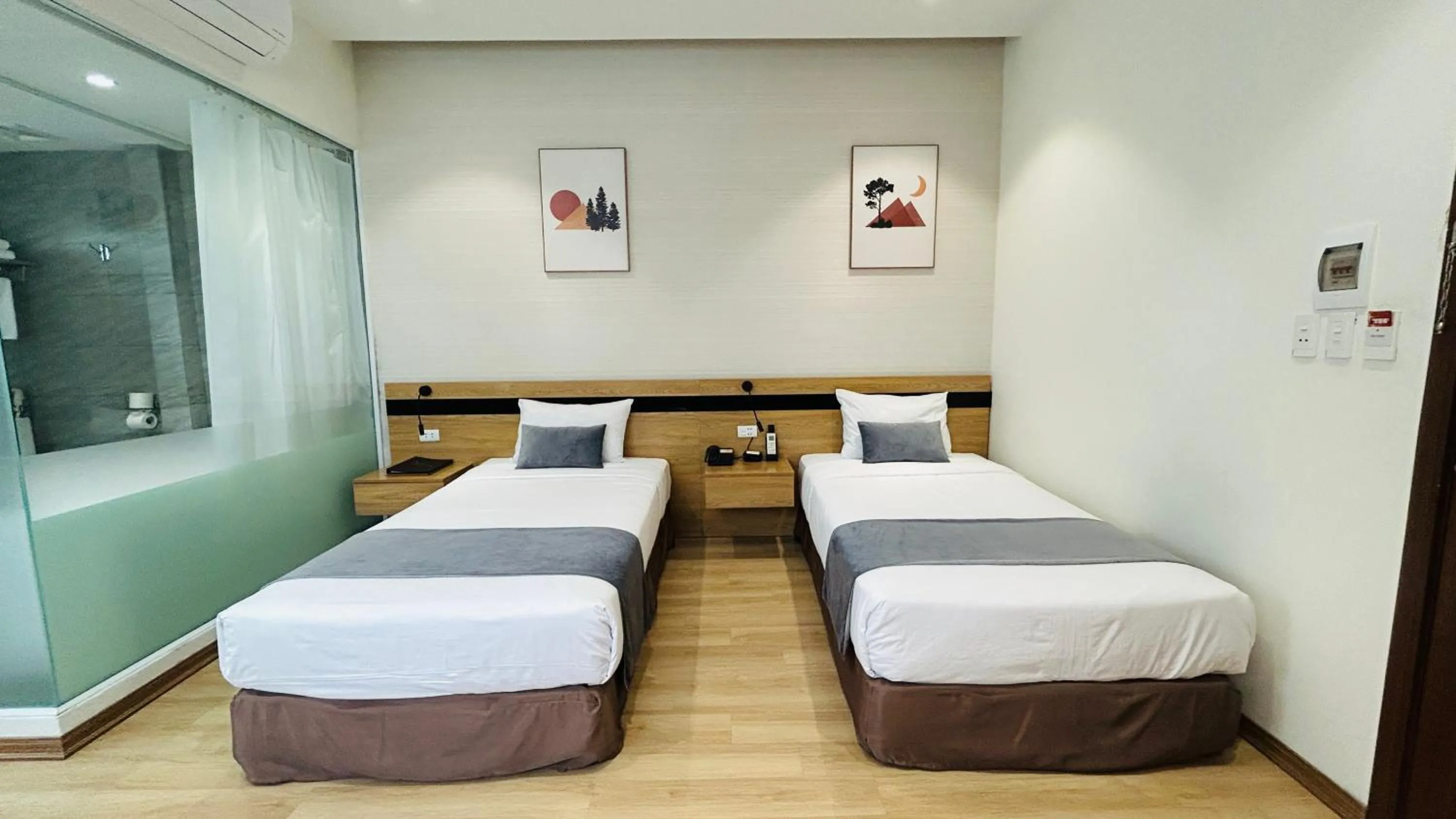 Bed in Mango Hotel - Ha Noi Railway station