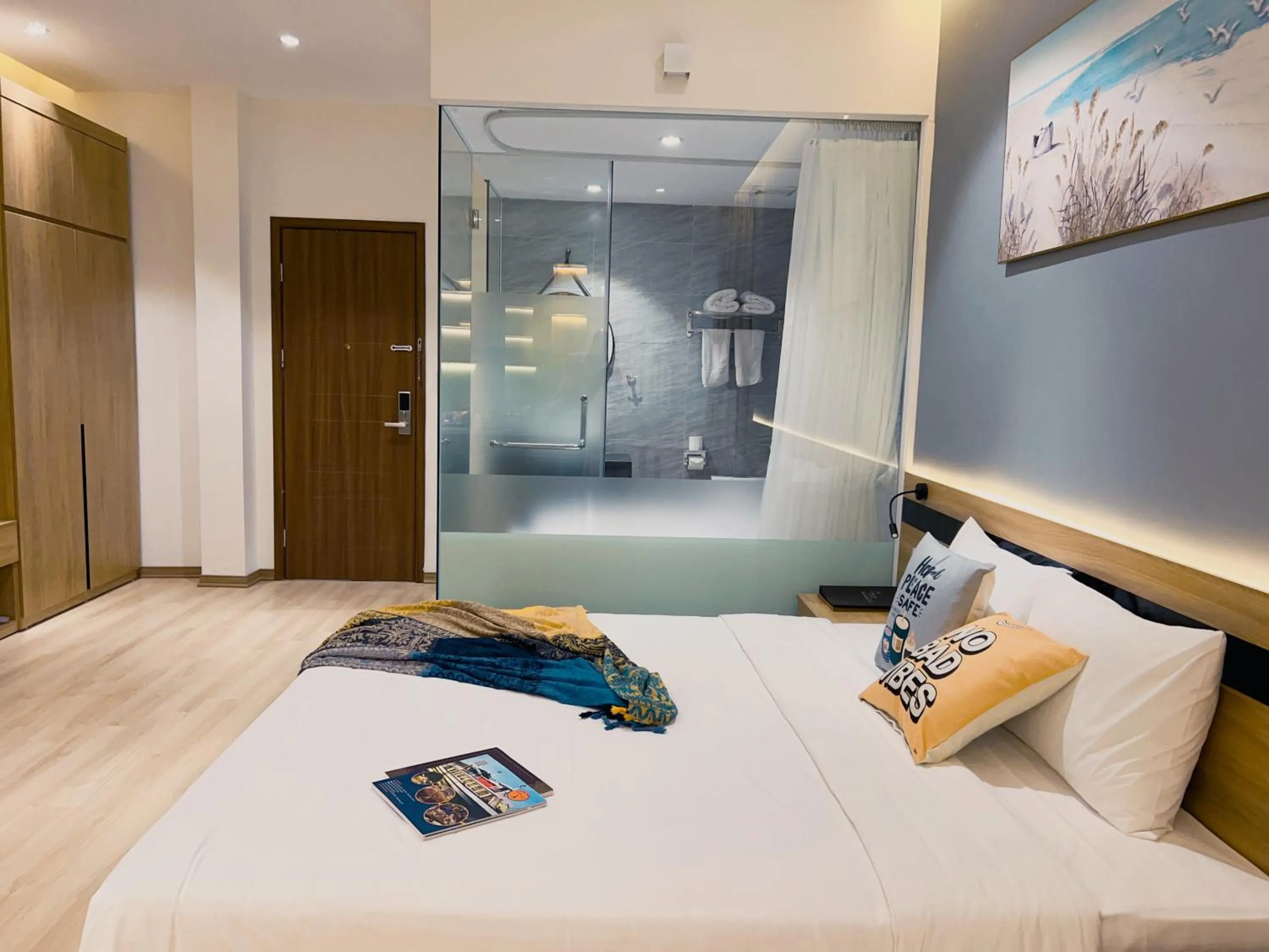 Bed in Mango Hotel - Ha Noi Railway station