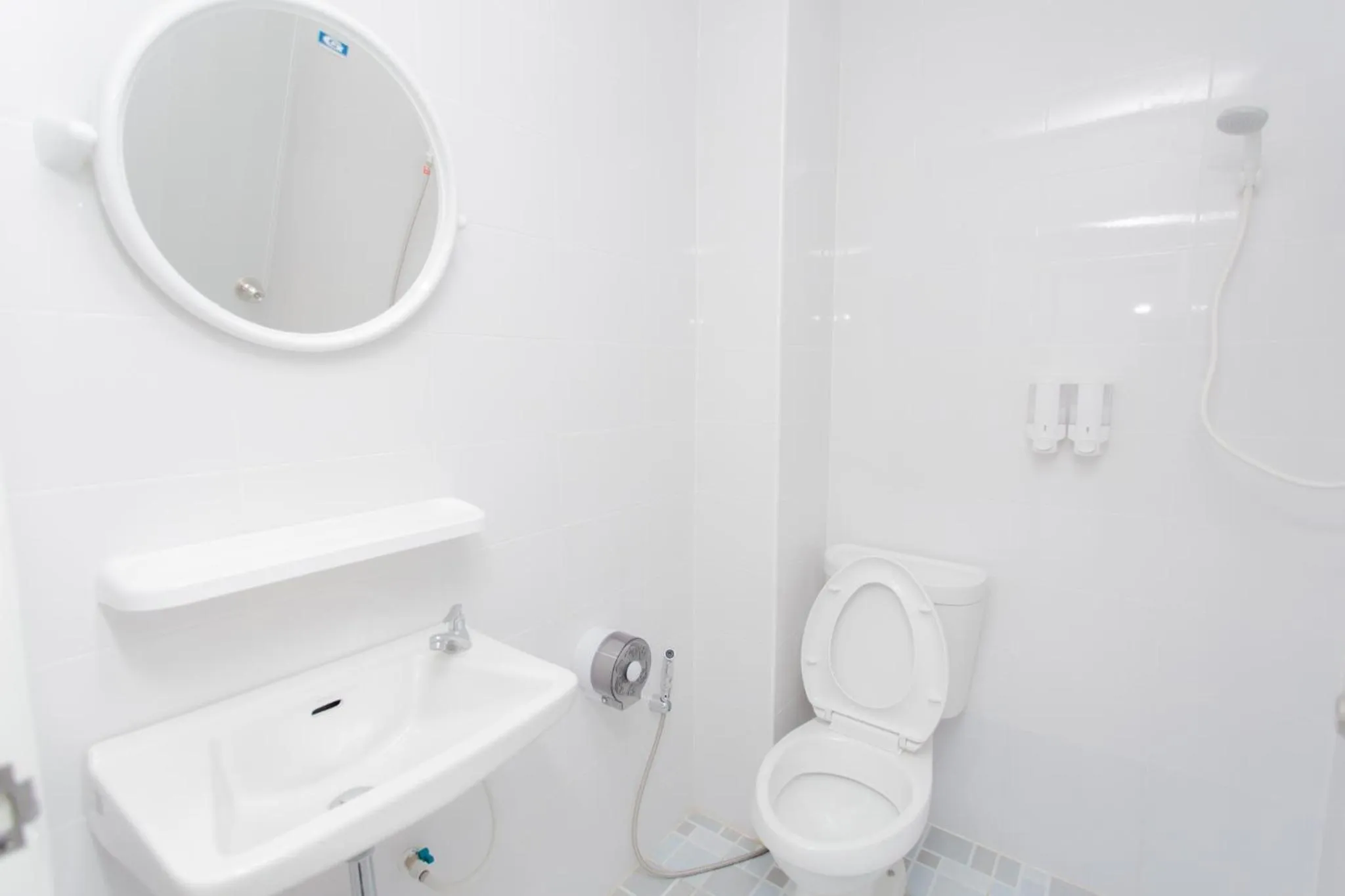 Toilet in NK Guesthouse 2