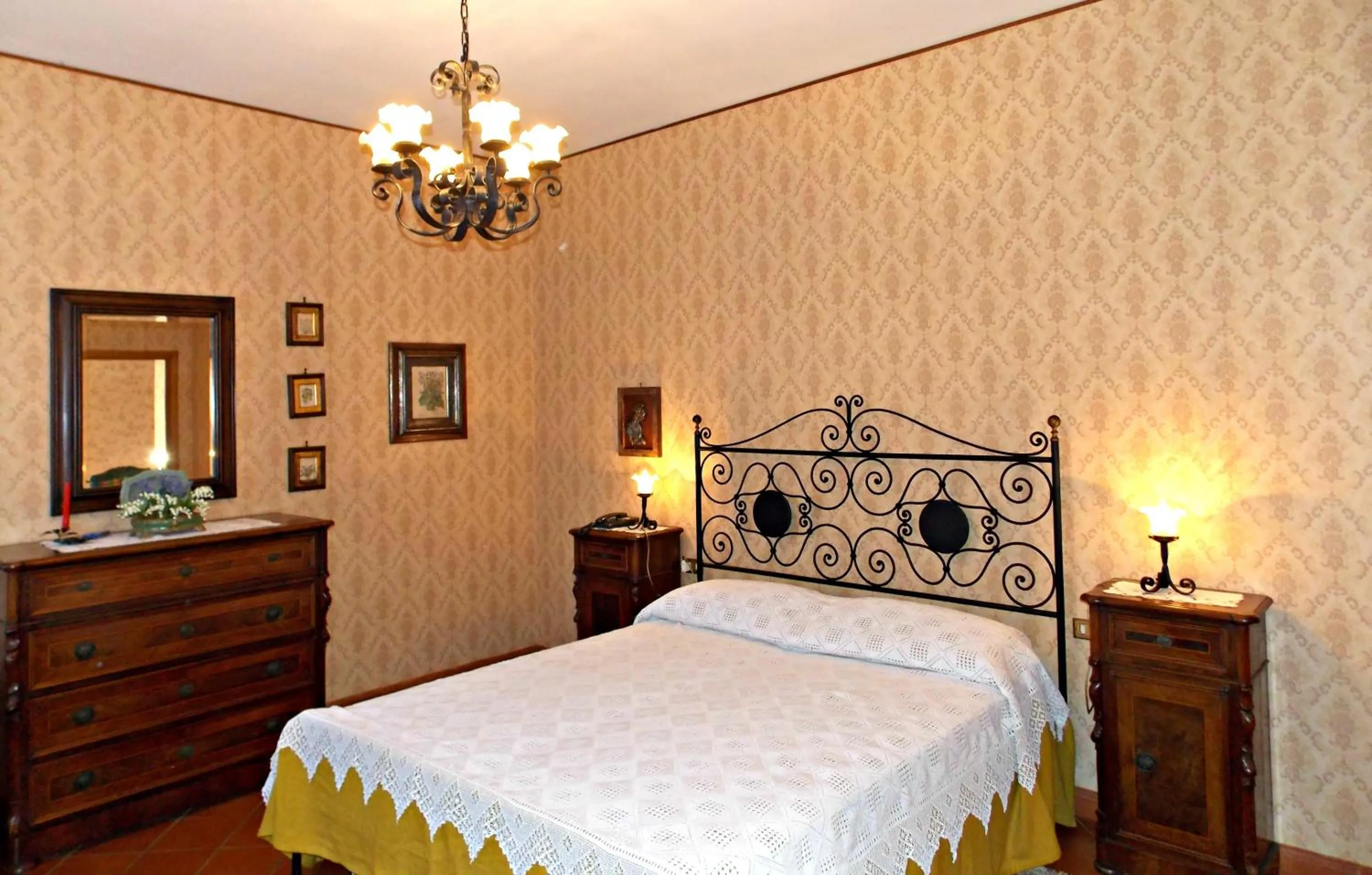 Bedroom, Bed in Villa Cristina