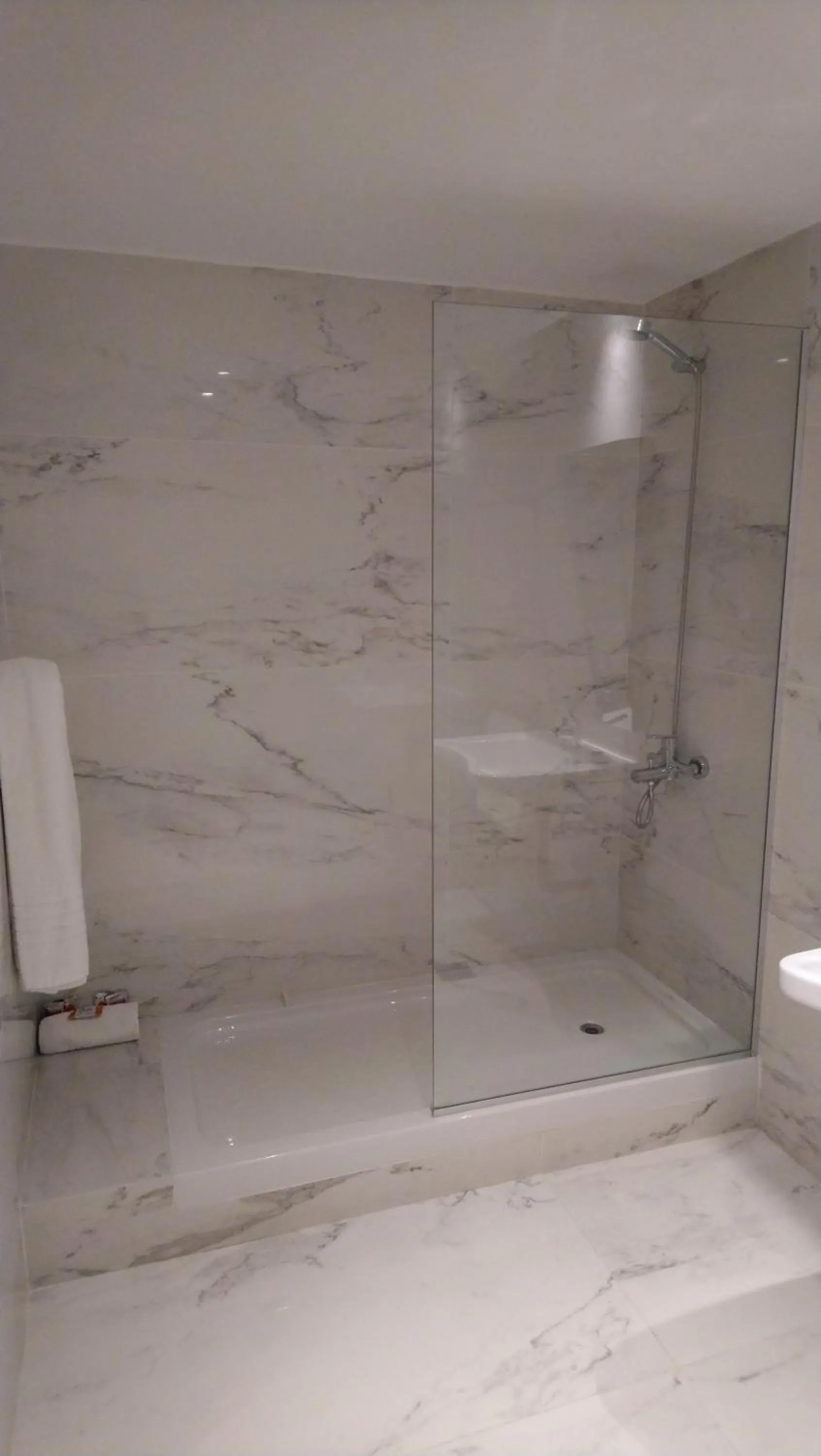 Shower in Avellaneda Aparts & Suites