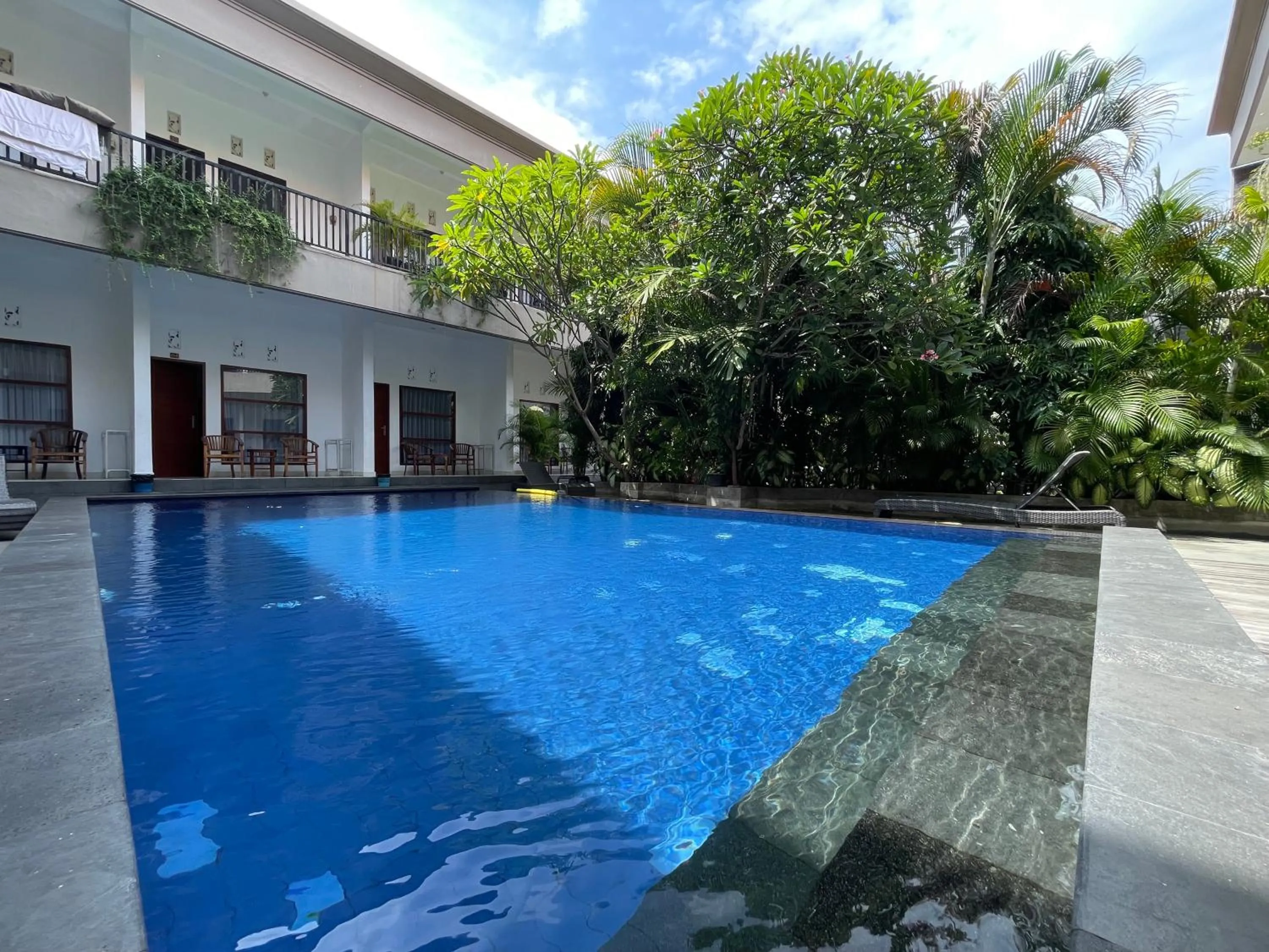 Property building in Seminyak Point Guest House
