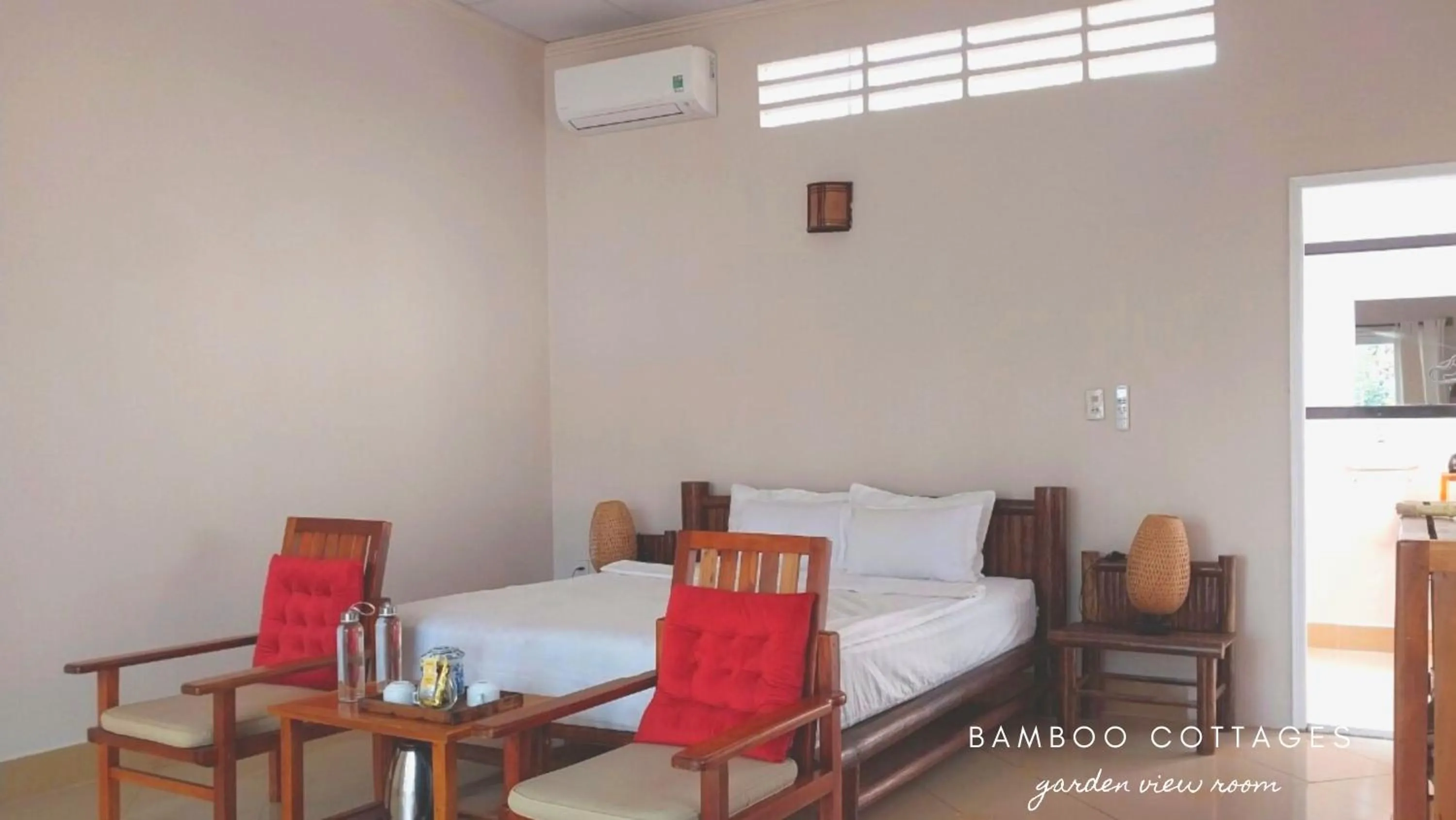 Bedroom, Bed in Bamboo Cottages