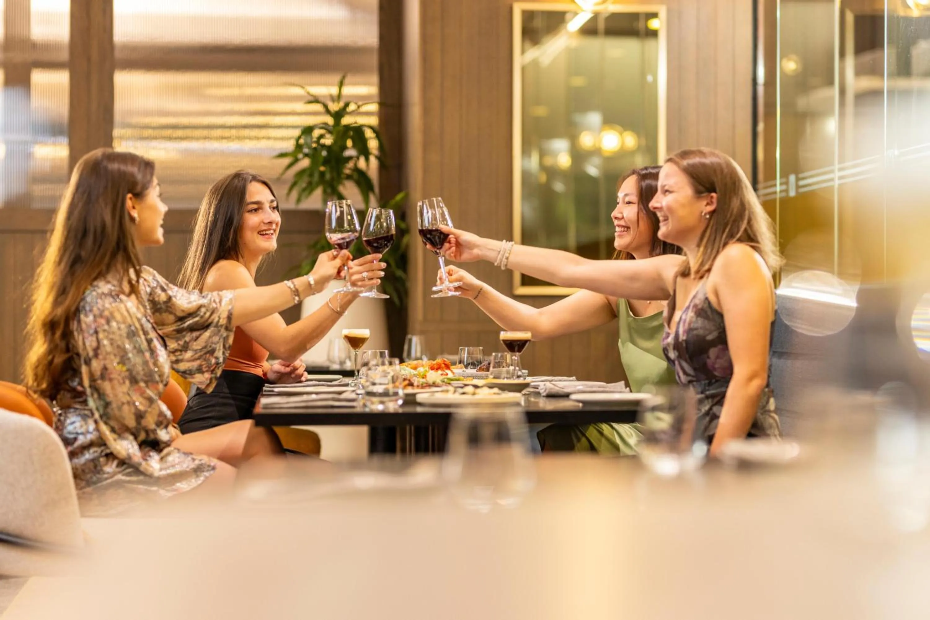 Restaurant/places to eat in Grand Millennium Auckland