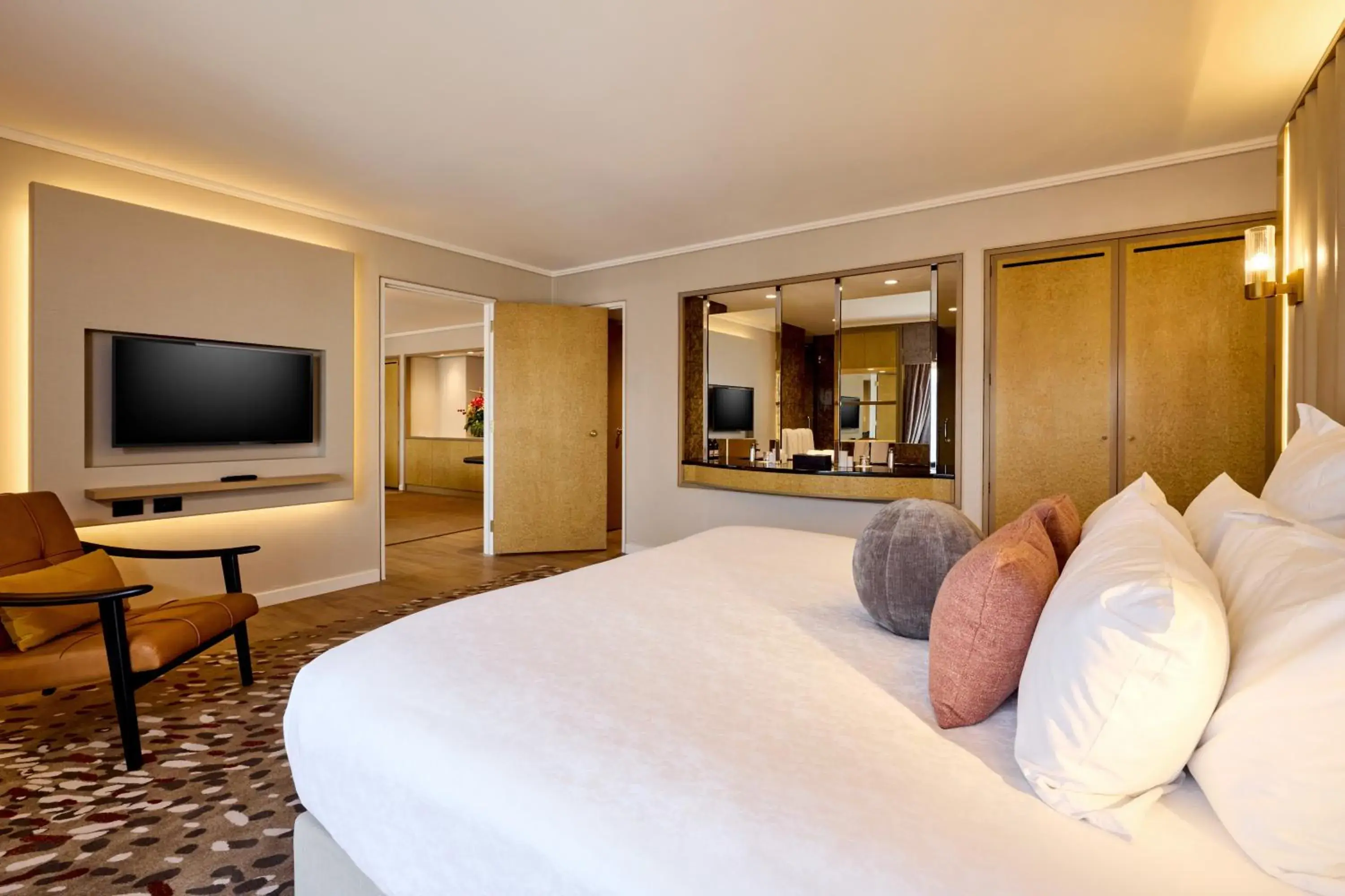 M Suite with Club Access - single occupancy in Grand Millennium Auckland M Suite with Club Access - single occupancy in Grand Millennium Auckland