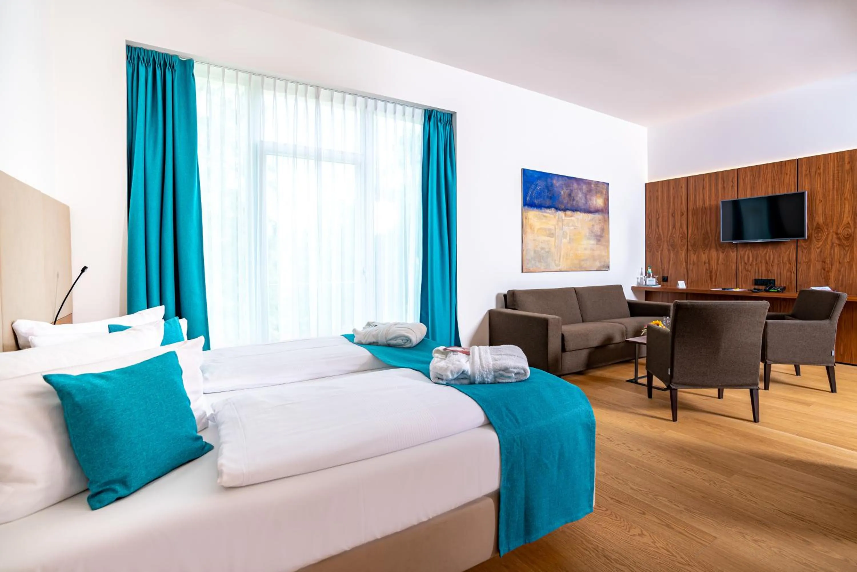 Photo of the whole room, Bed in Hotel an der Therme Bad Sulza