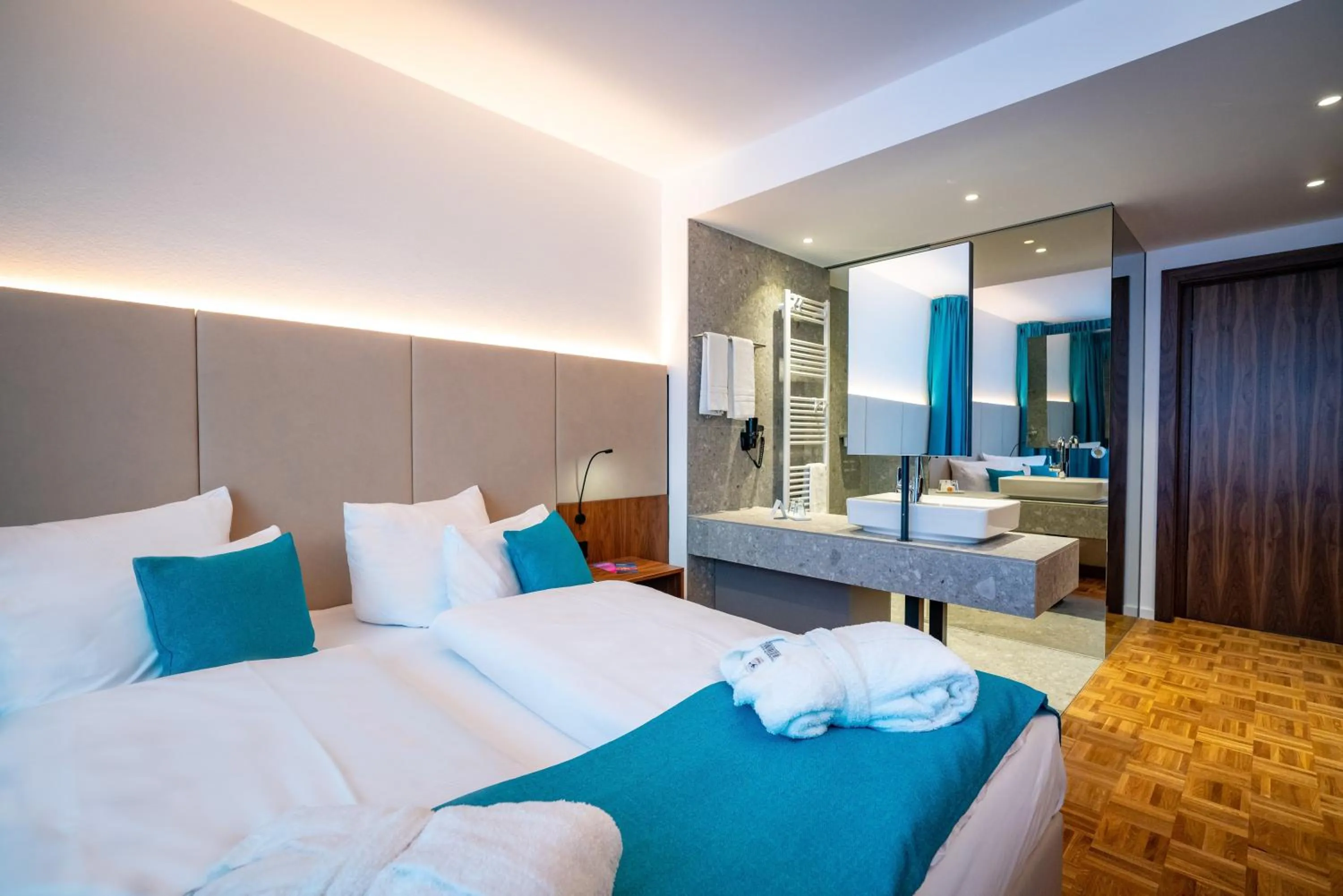 Photo of the whole room, Bed in Hotel an der Therme Bad Sulza