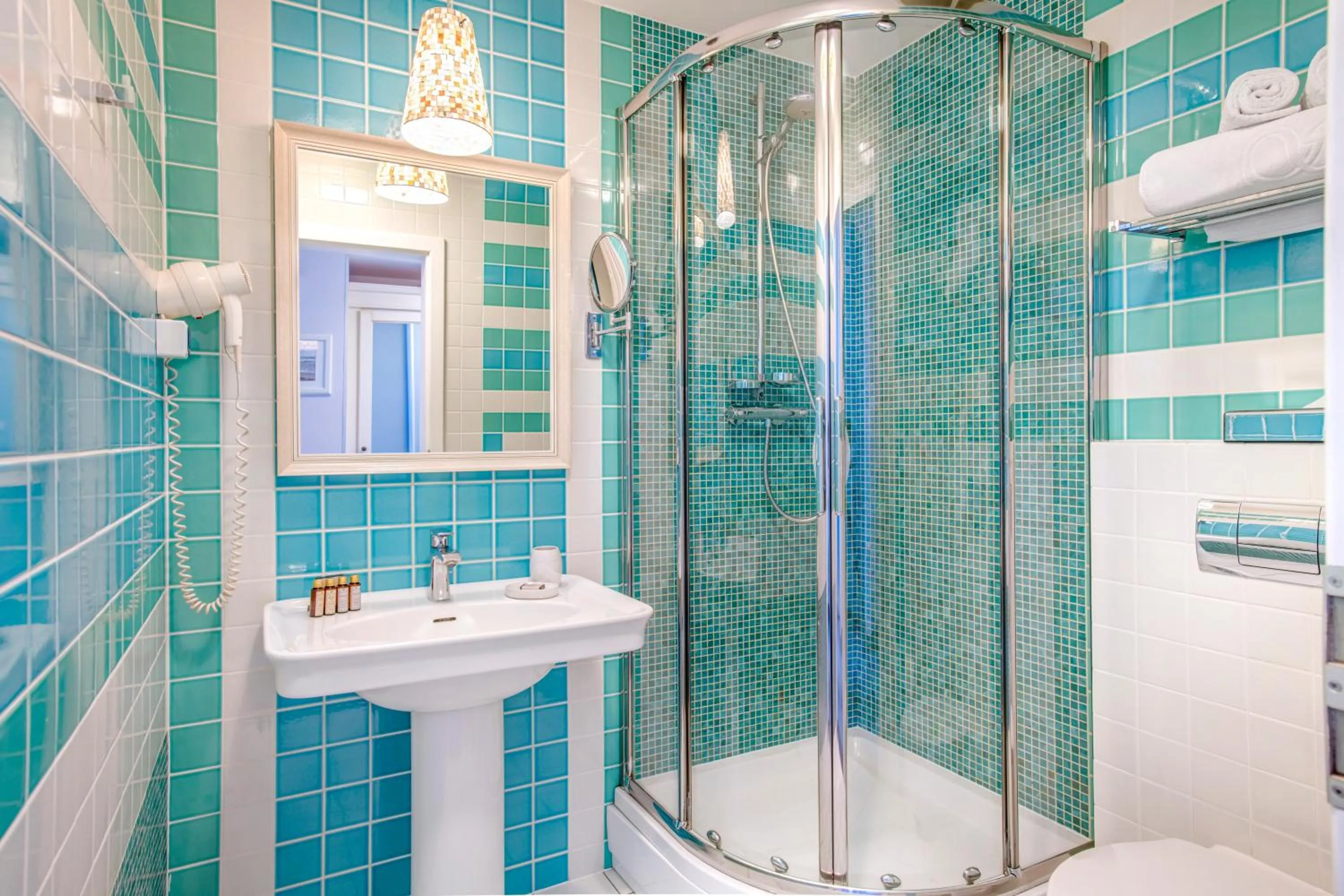 Bathroom in Simfonia Boutique Hotel