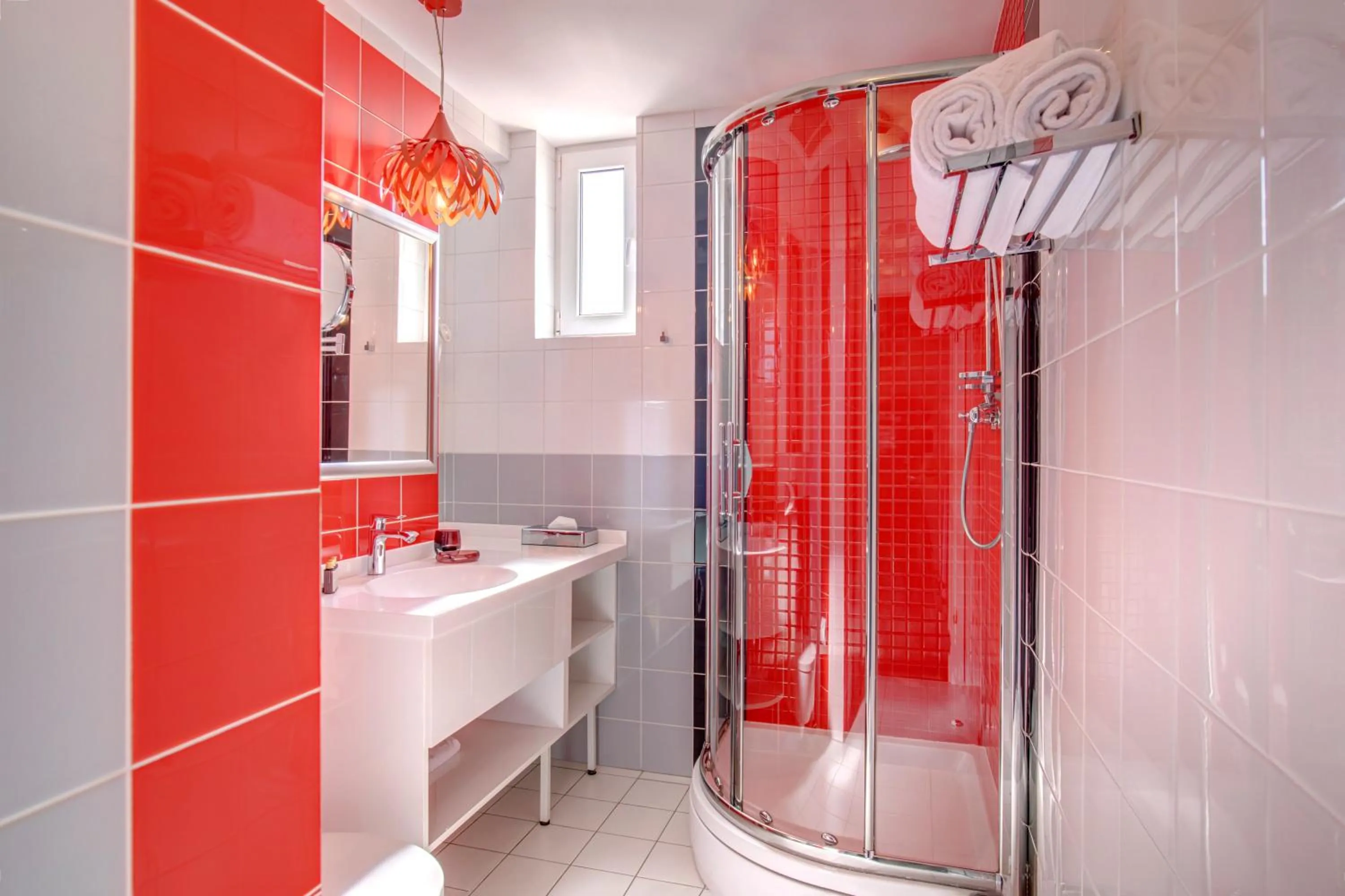 Bathroom in Simfonia Boutique Hotel