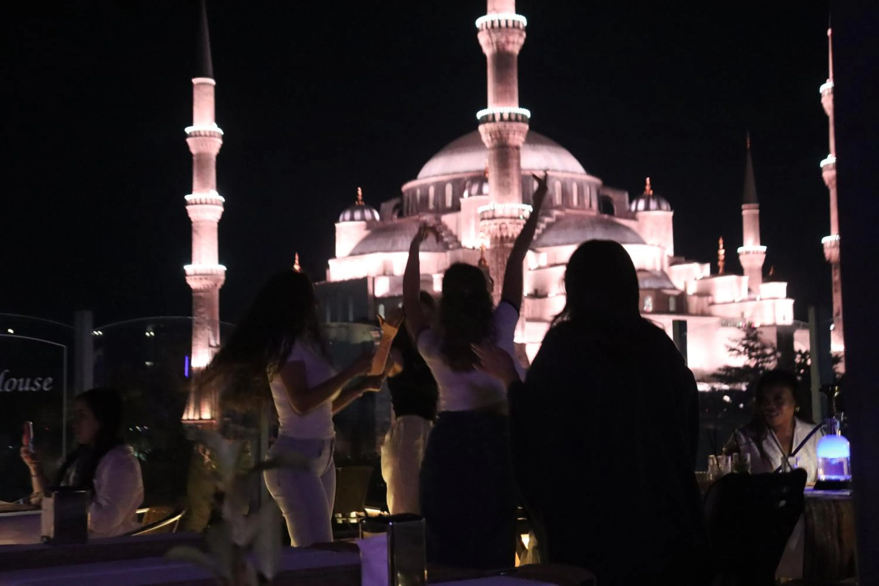 Restaurant/places to eat in Blue House Hotel Old City - Sultanahmet