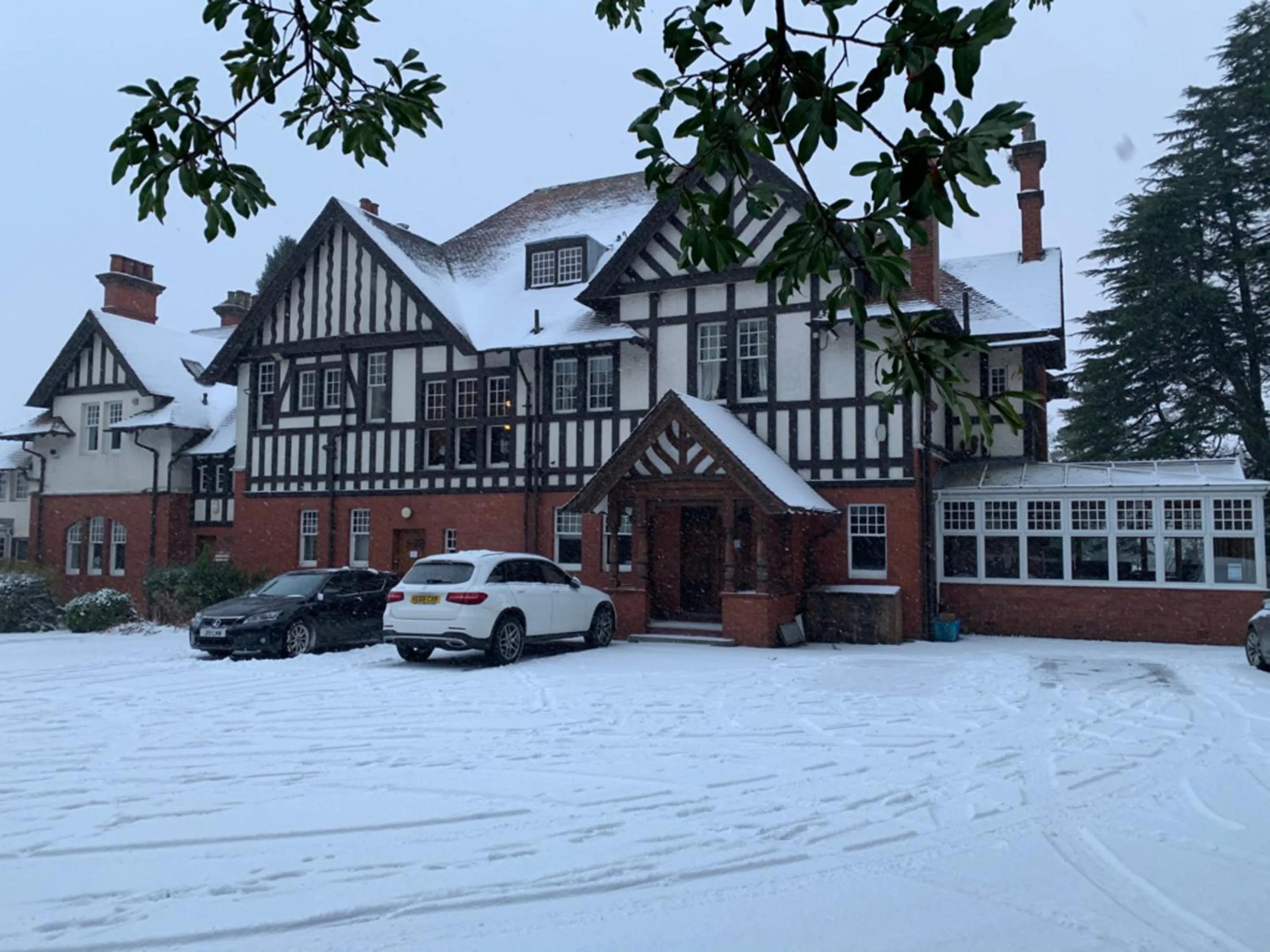 Property building in OYO Dunmar House Hotel