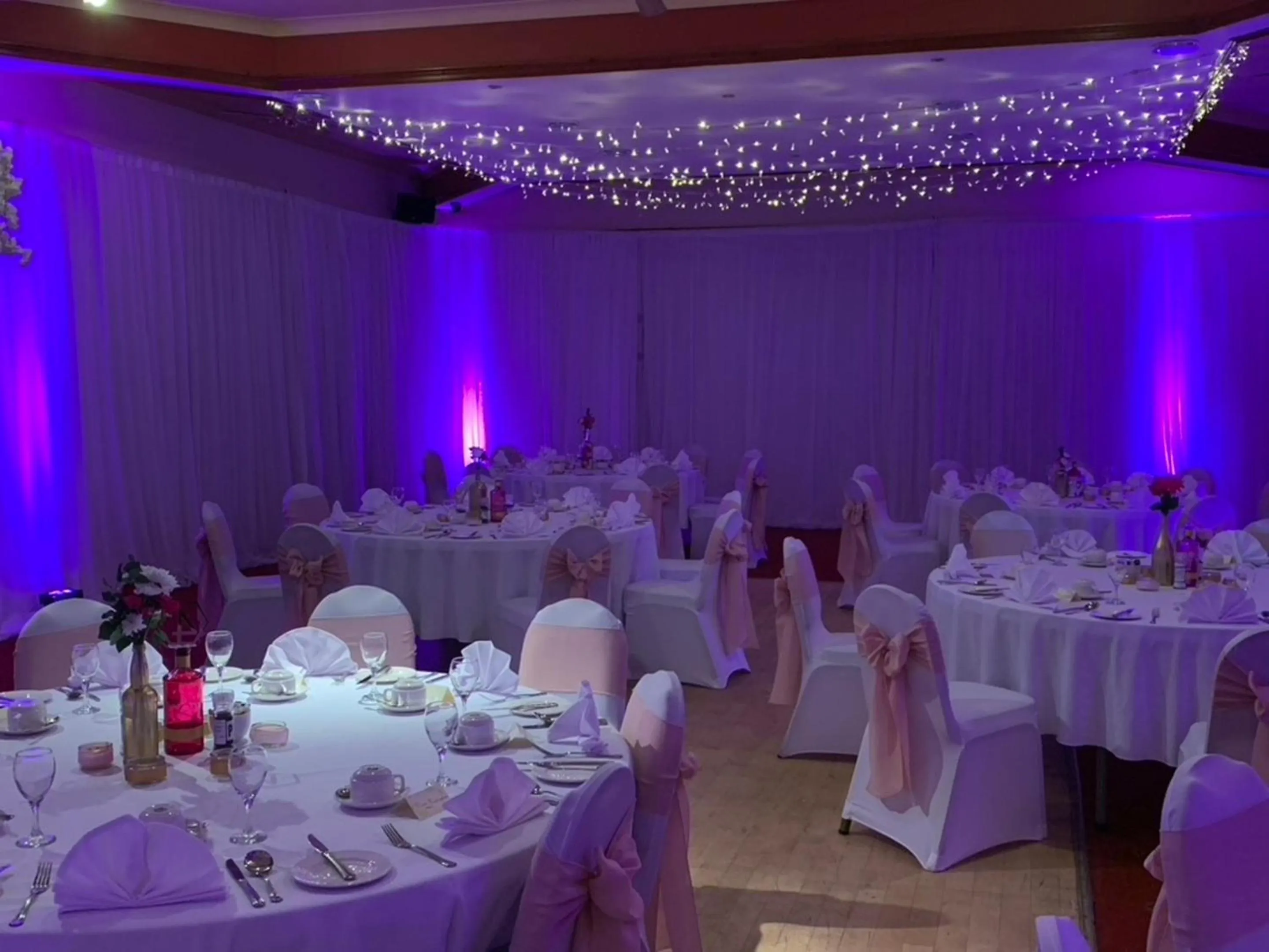 wedding in OYO Dunmar House Hotel