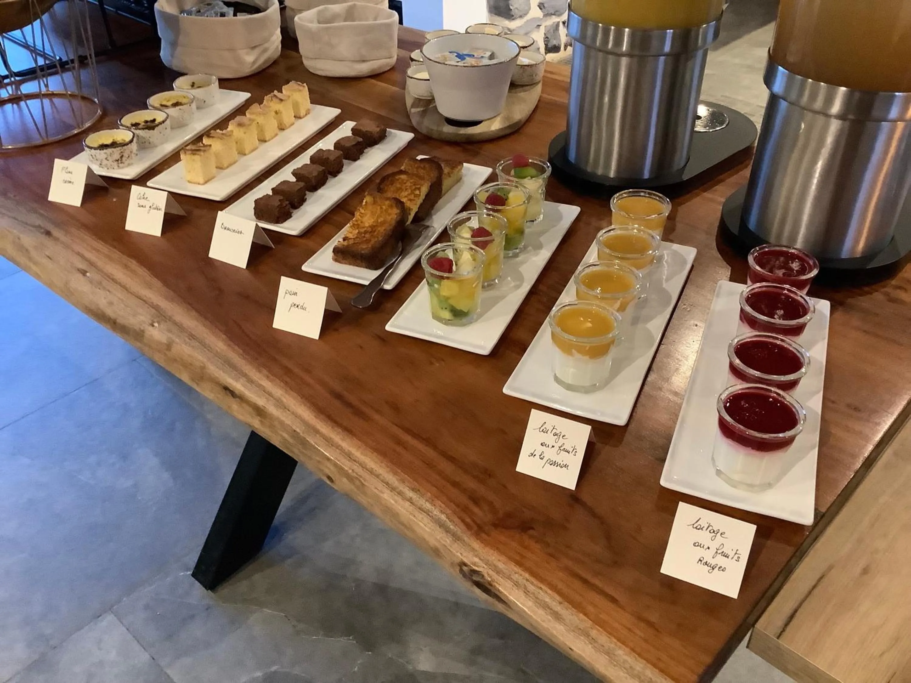 Continental breakfast in Ferme Delgueule