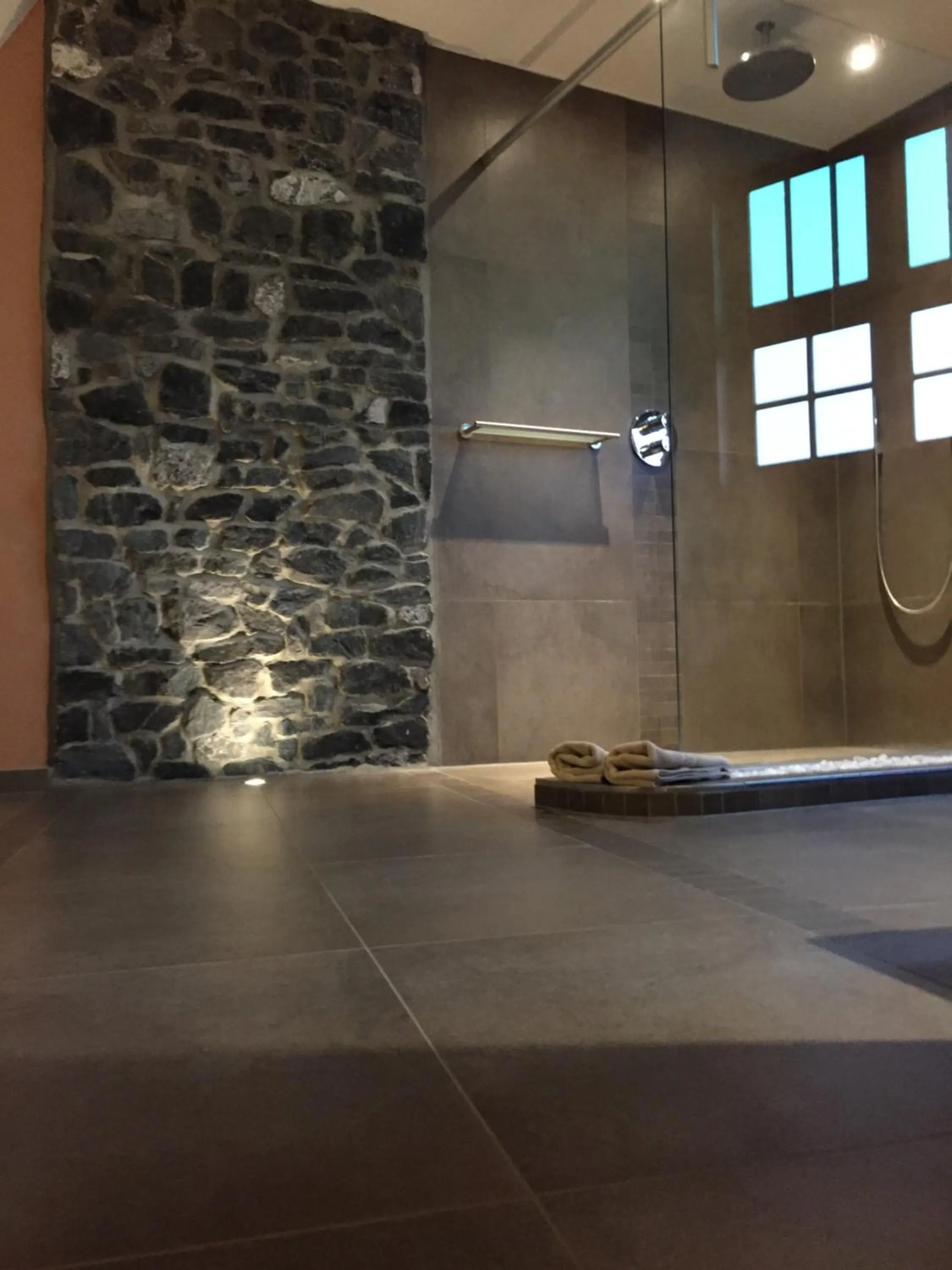 Shower in Ferme Delgueule