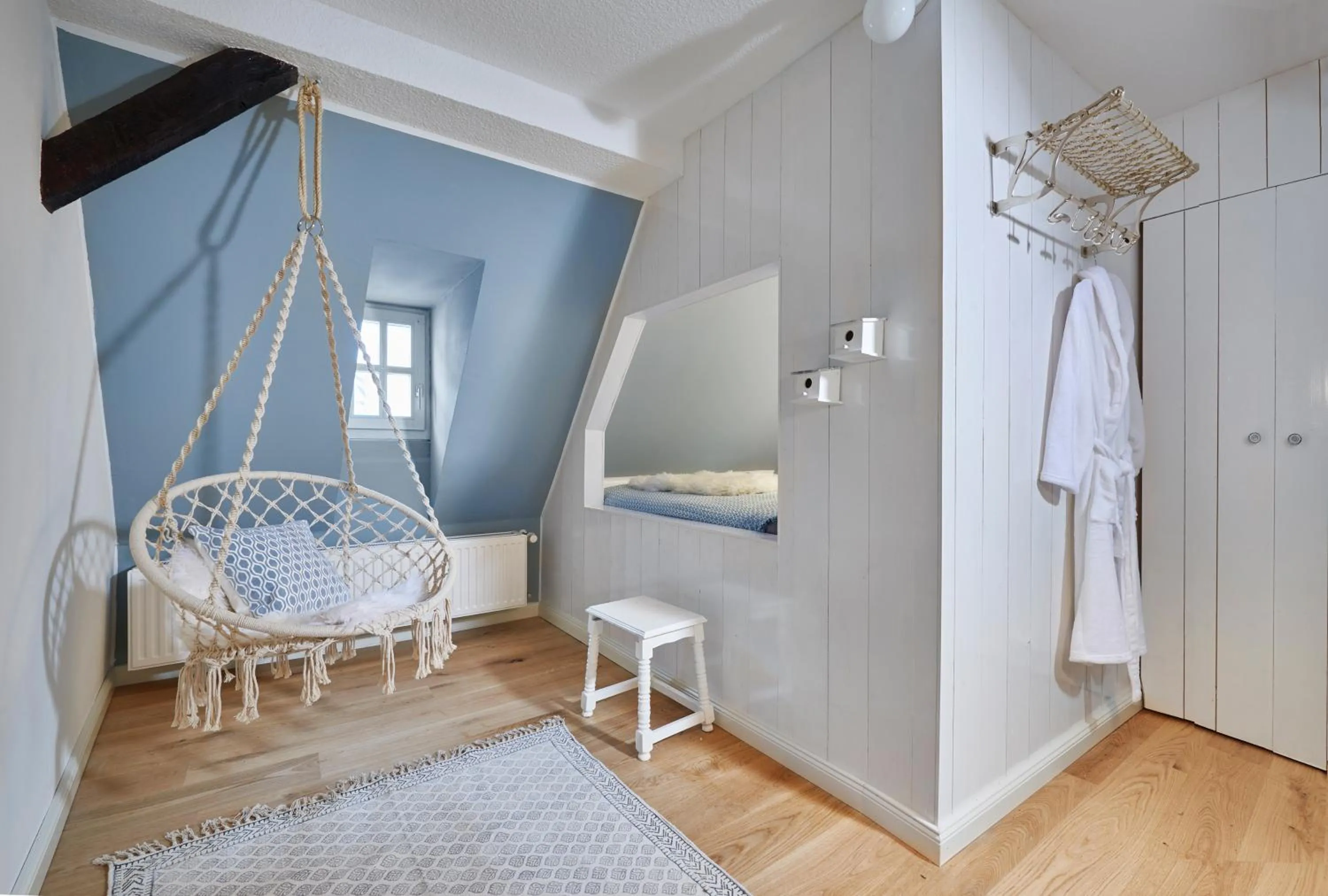 Bathroom, Bed in Ferienhaus Apple Tree