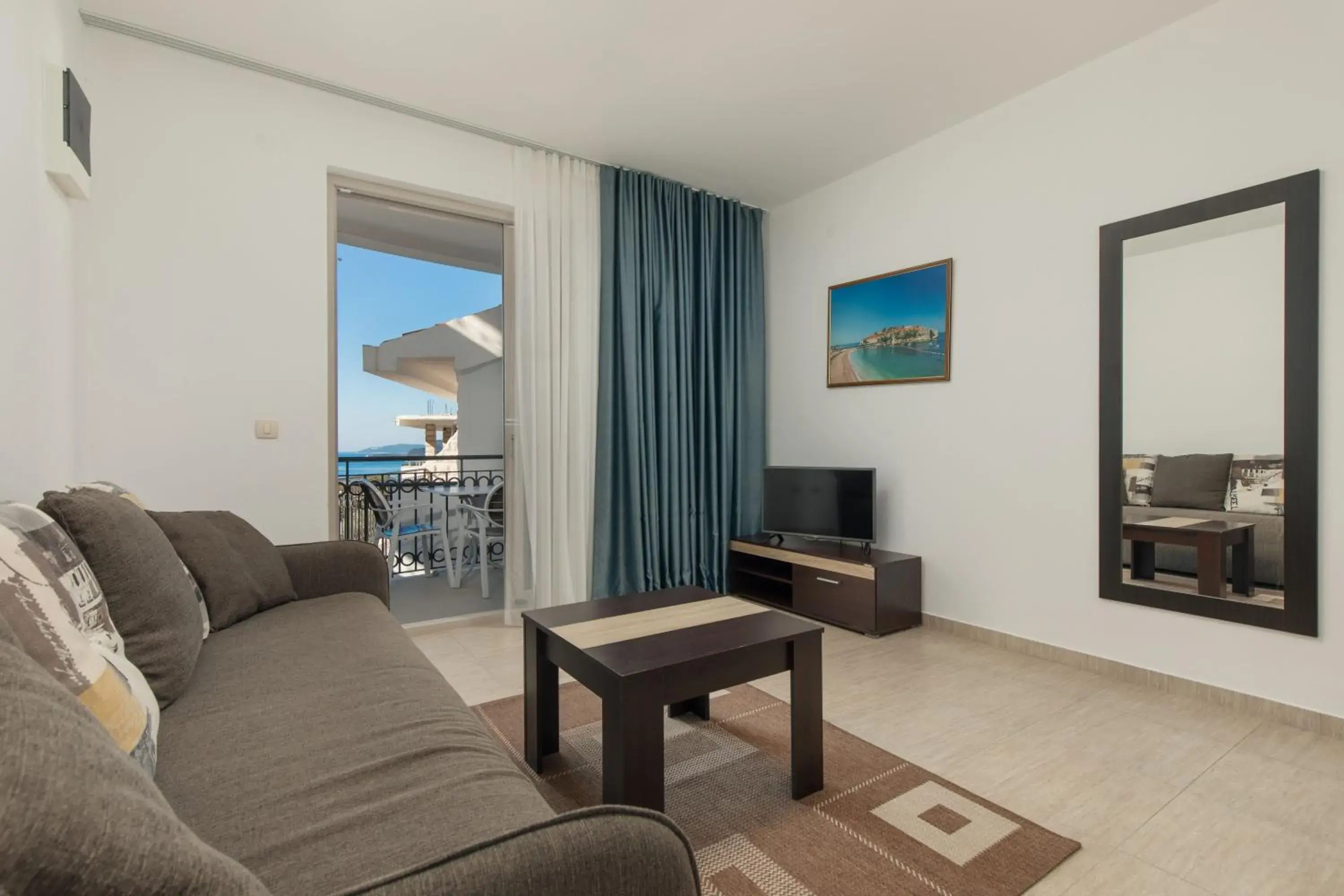 Apartment with Partial Sea View in Boutique Villa Jovan Apartment with Partial Sea View in Boutique Villa Jovan