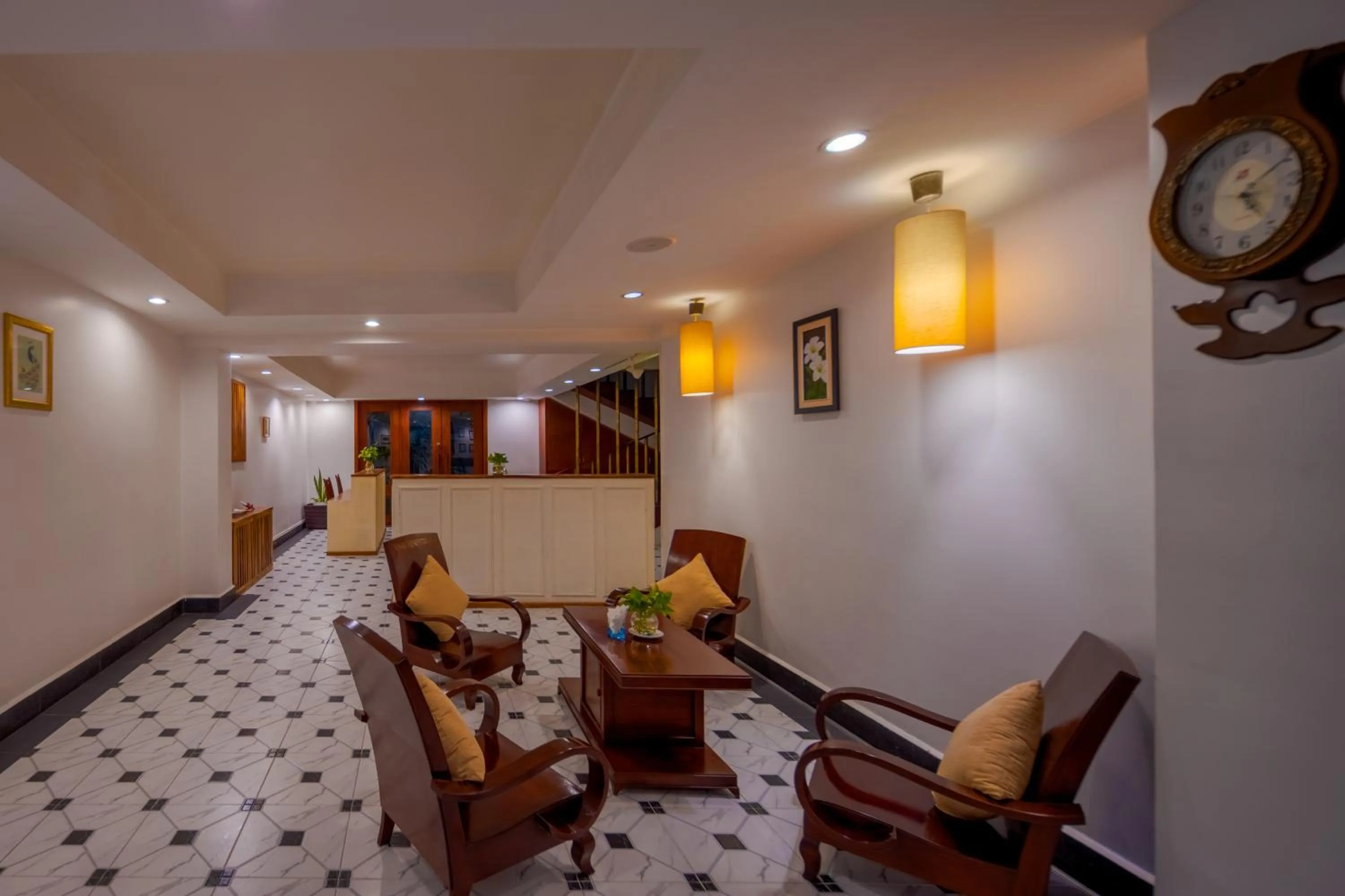 Lobby or reception in Skyline Boutique Hotel