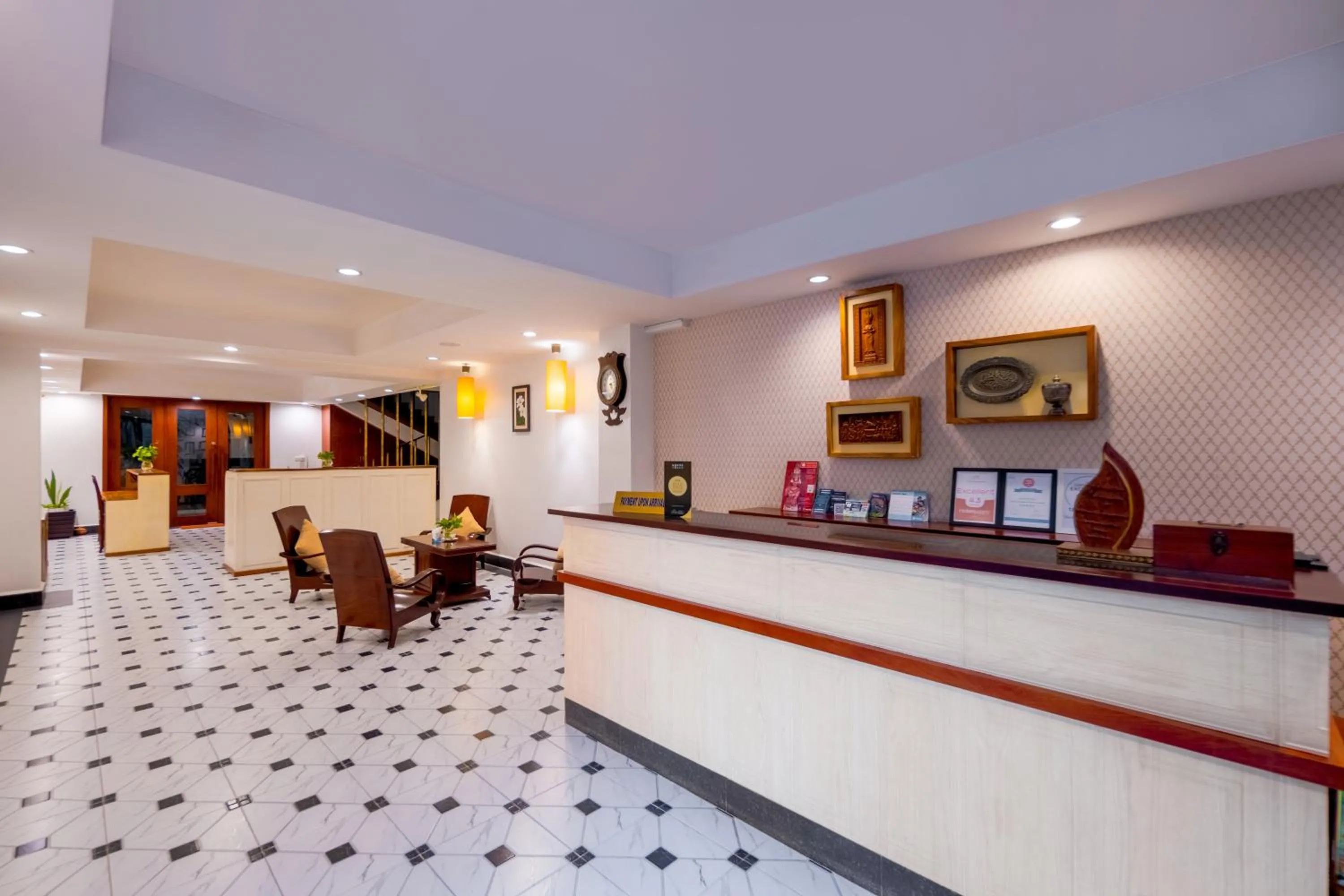 Lobby or reception in Skyline Boutique Hotel