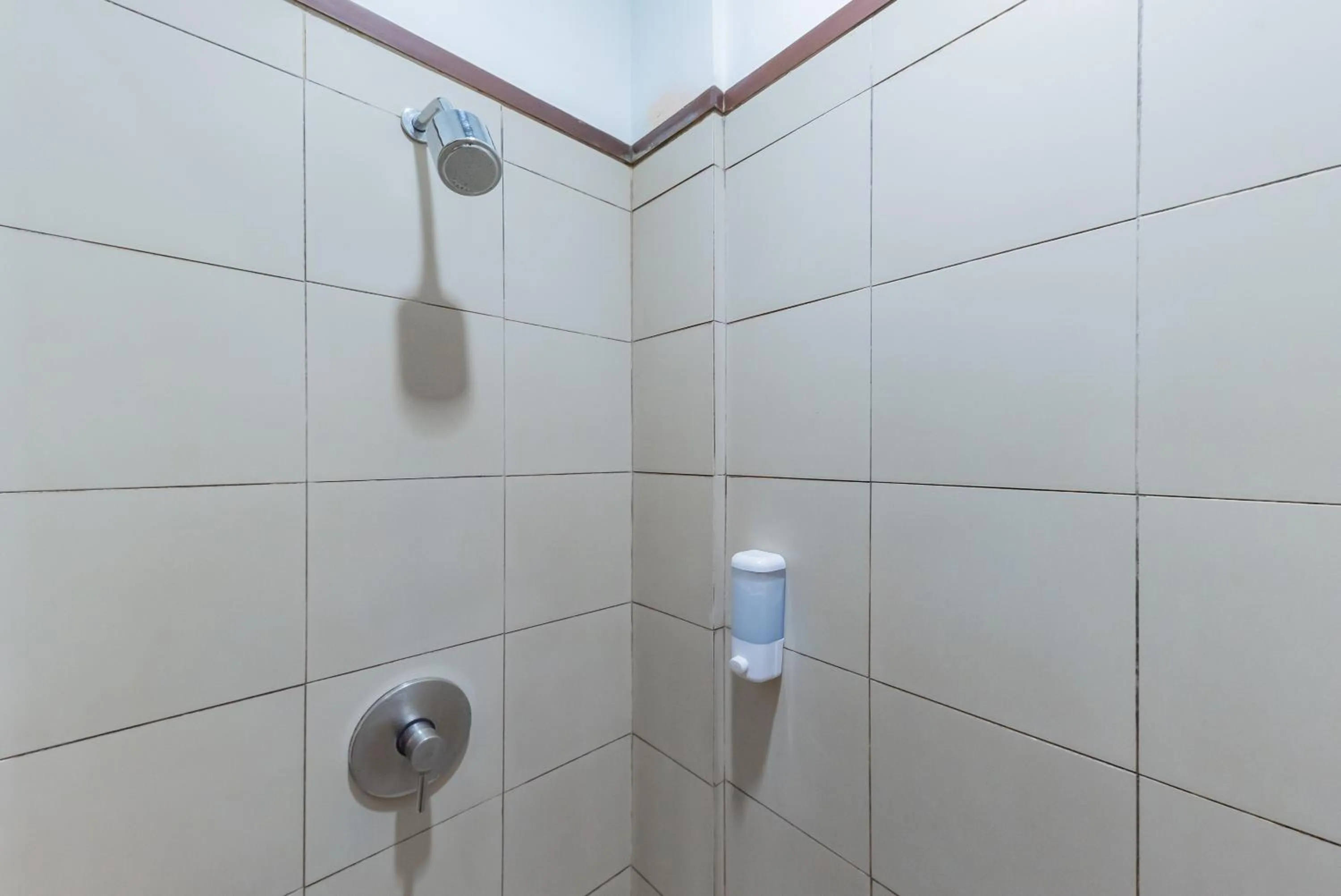 Bathroom in RedDoorz Plus @ Cipaganti Street 3