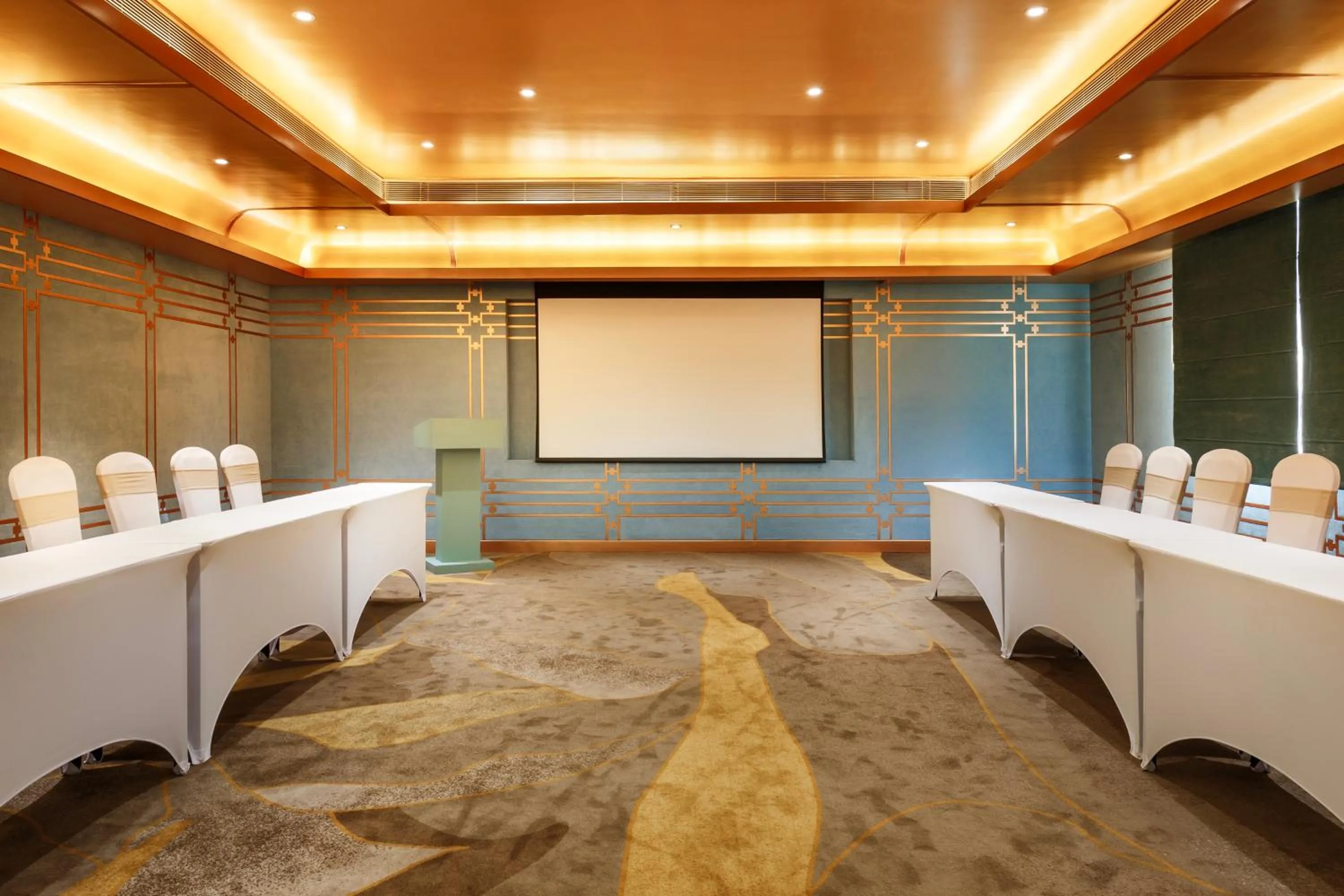 Meeting/conference room in Hotel Tibet