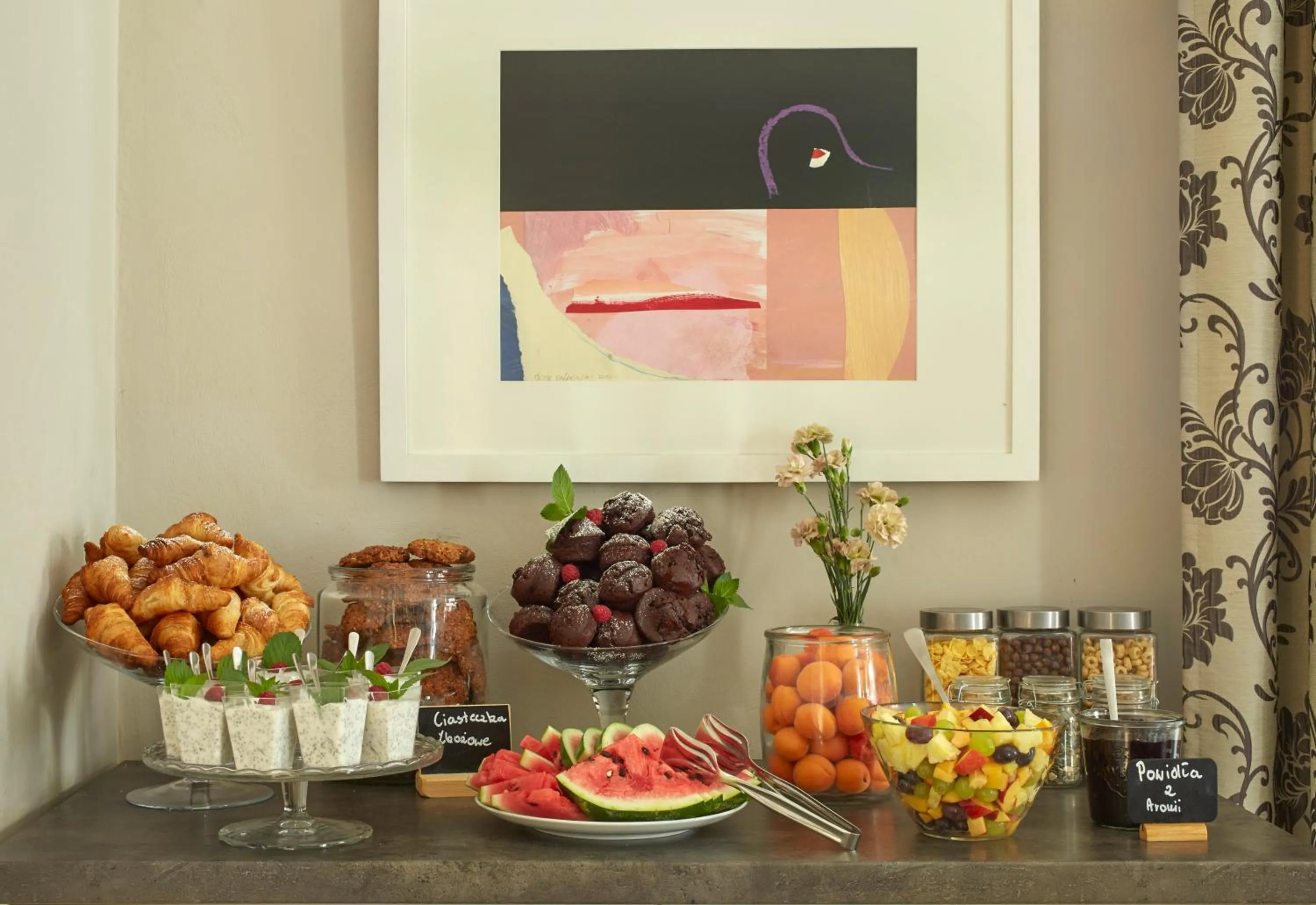 Breakfast in Impresja Art Resort