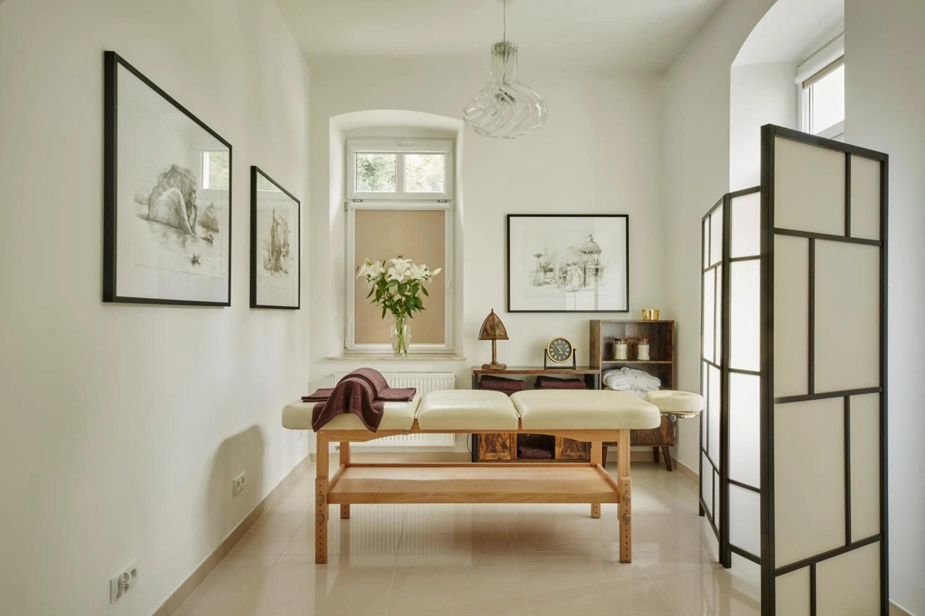 Massage, Bed in Impresja Art Resort