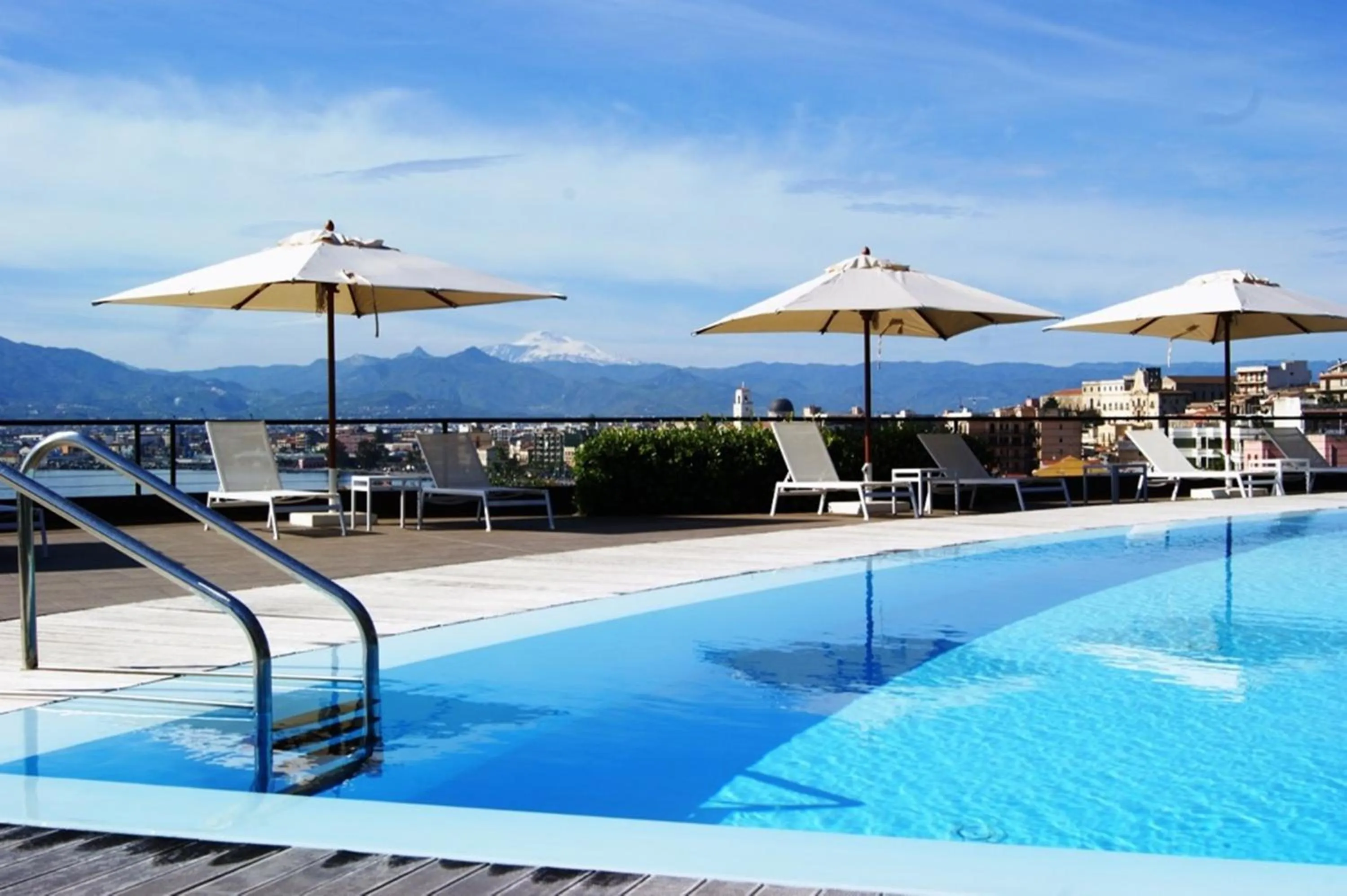 Swimming pool in Eolian Milazzo Hotel