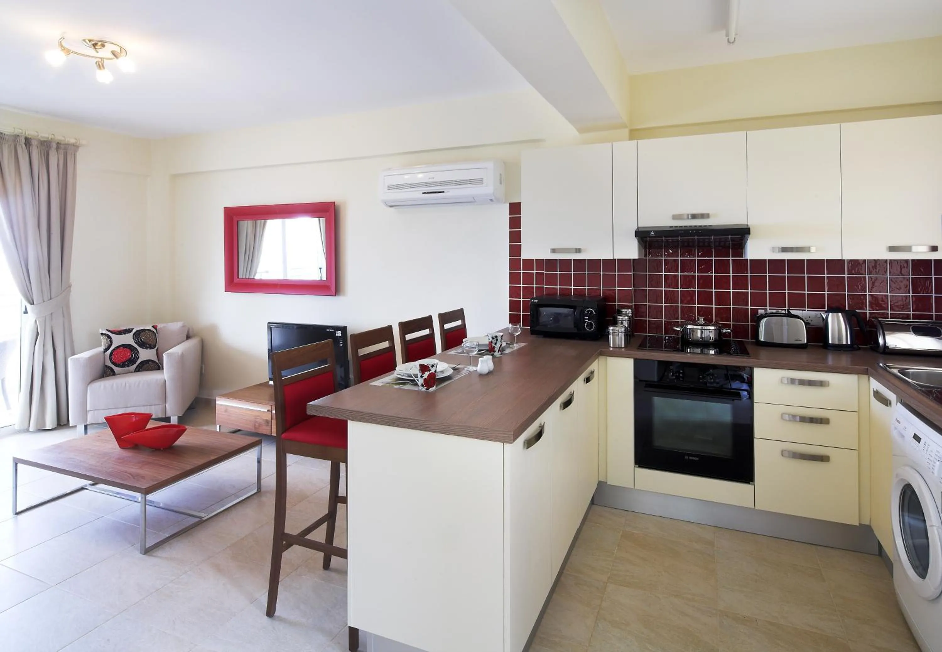 Coffee/tea facilities in Club St. George